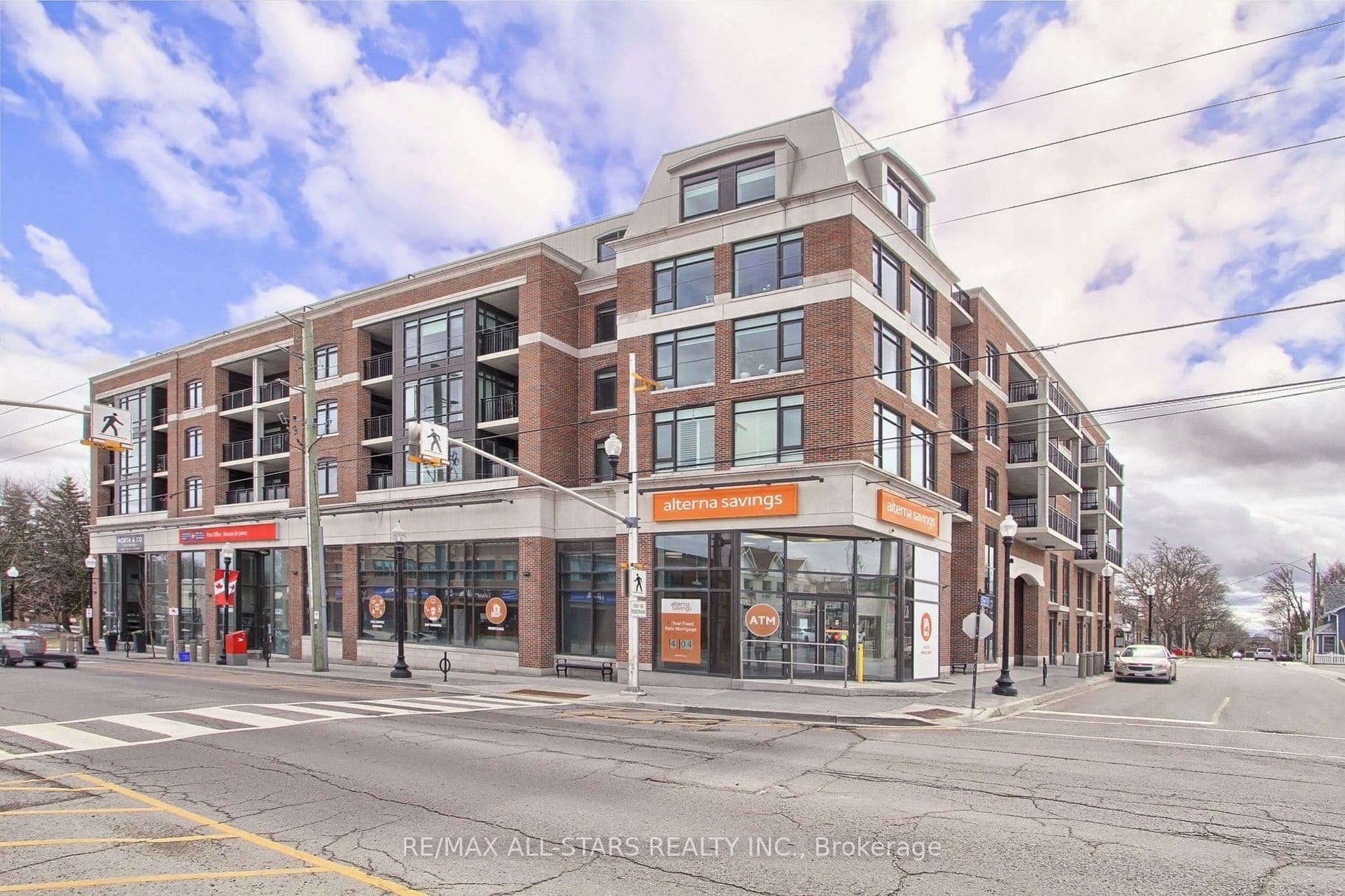 6235 Main Street 207, Whitchurch-Stouffville, ON L4A 4R3