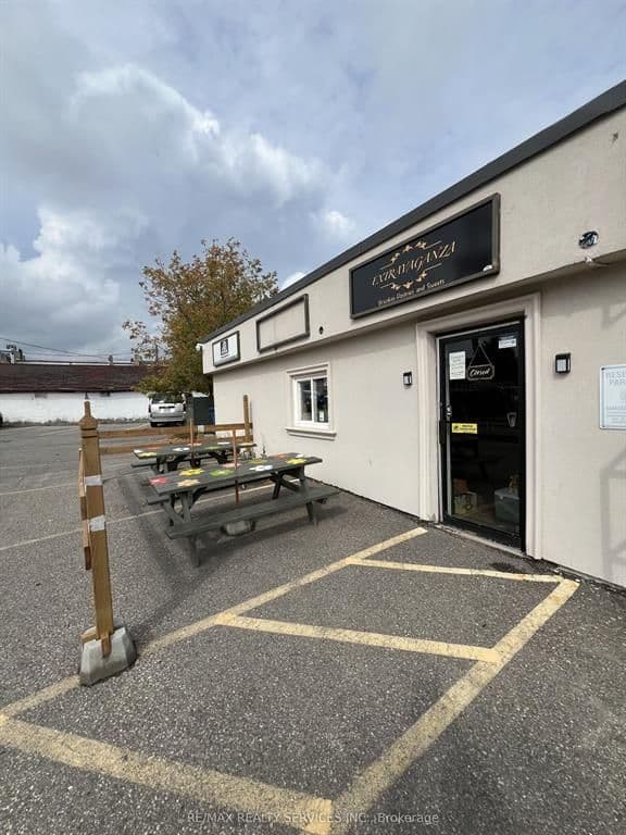 28 Mill Street 109, Orangeville, ON L9W 2M3