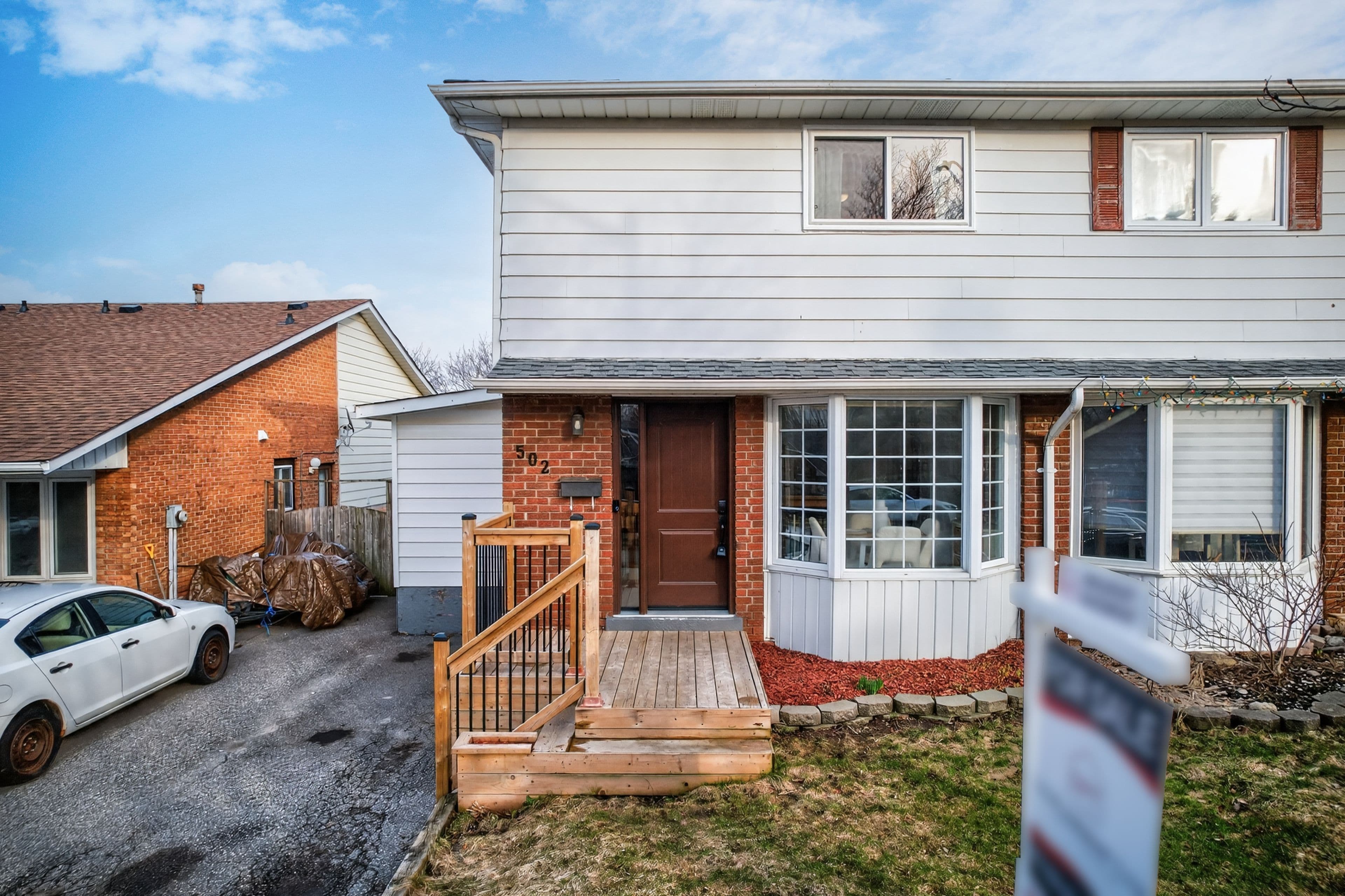 502 Sedan Crescent, Oshawa, ON L1H 3G5