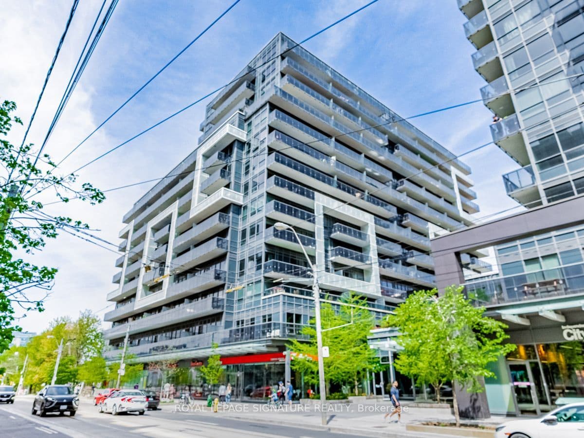 1030 King Street W 801, Toronto C01, ON M6K 0B4