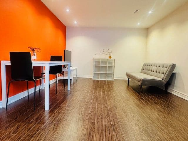 34 Fraser Street, Markham, ON L3T 5H6