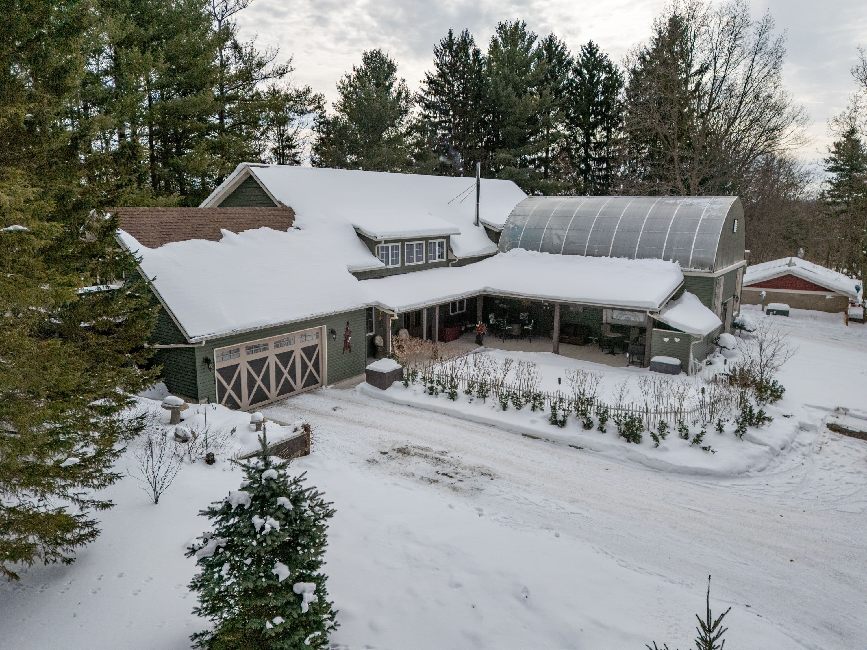 573 CANBORO Road, Pelham, ON L0S 1C0