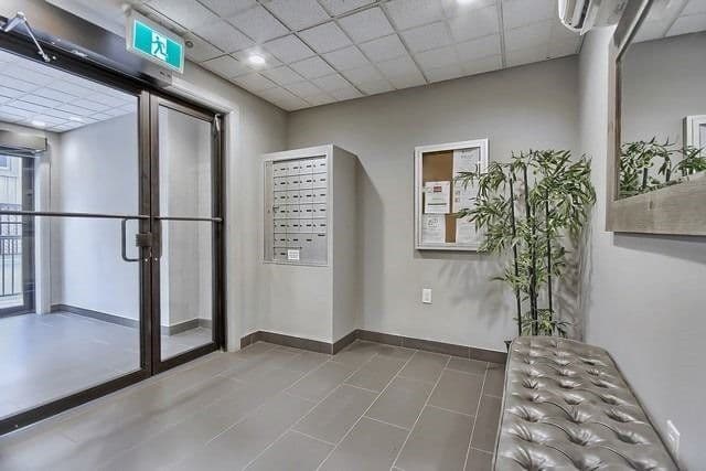 73 Washington Avenue 305, Oakville, ON L6K 1W5