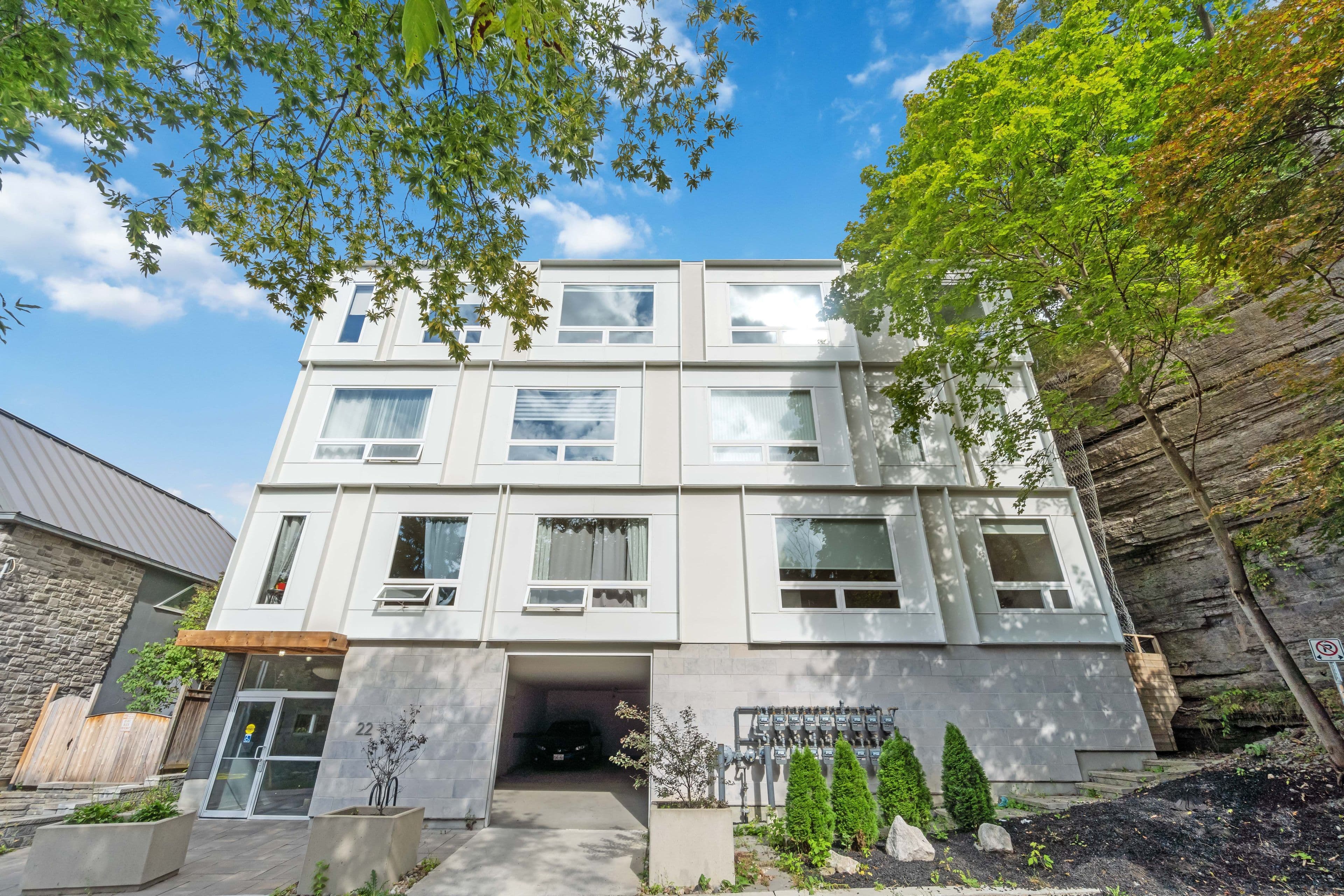 22 Perkins Street 305, West Centre Town, ON K1R 7G5