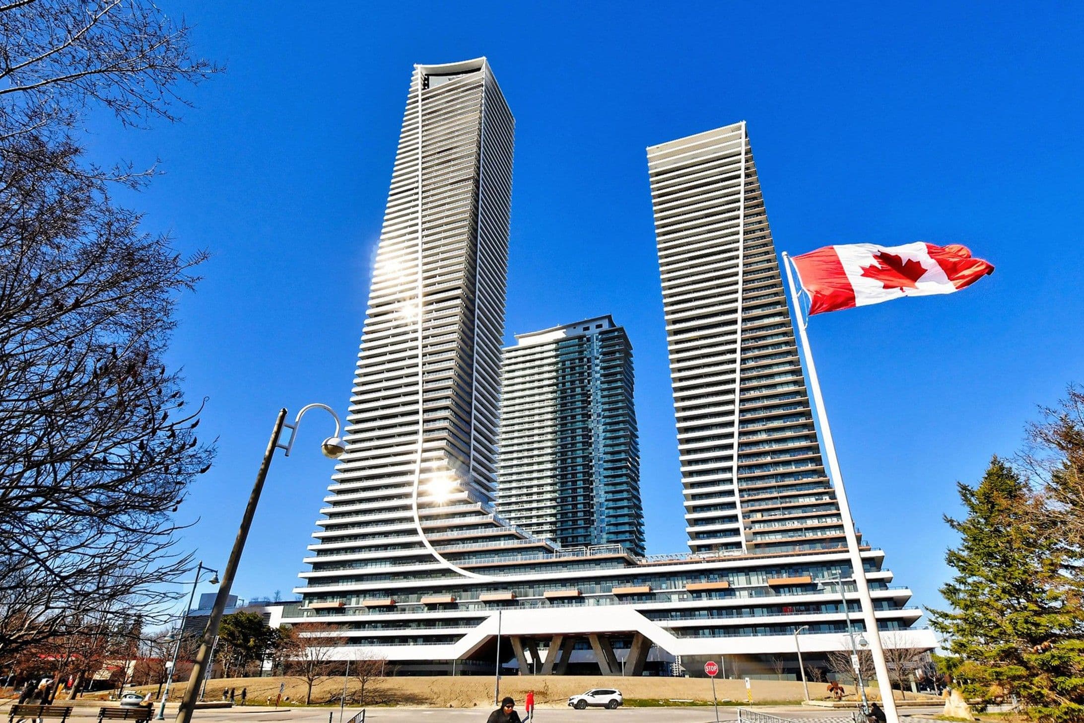 20 Shore Breeze Drive 2006, Toronto W06, ON M8V 0C7