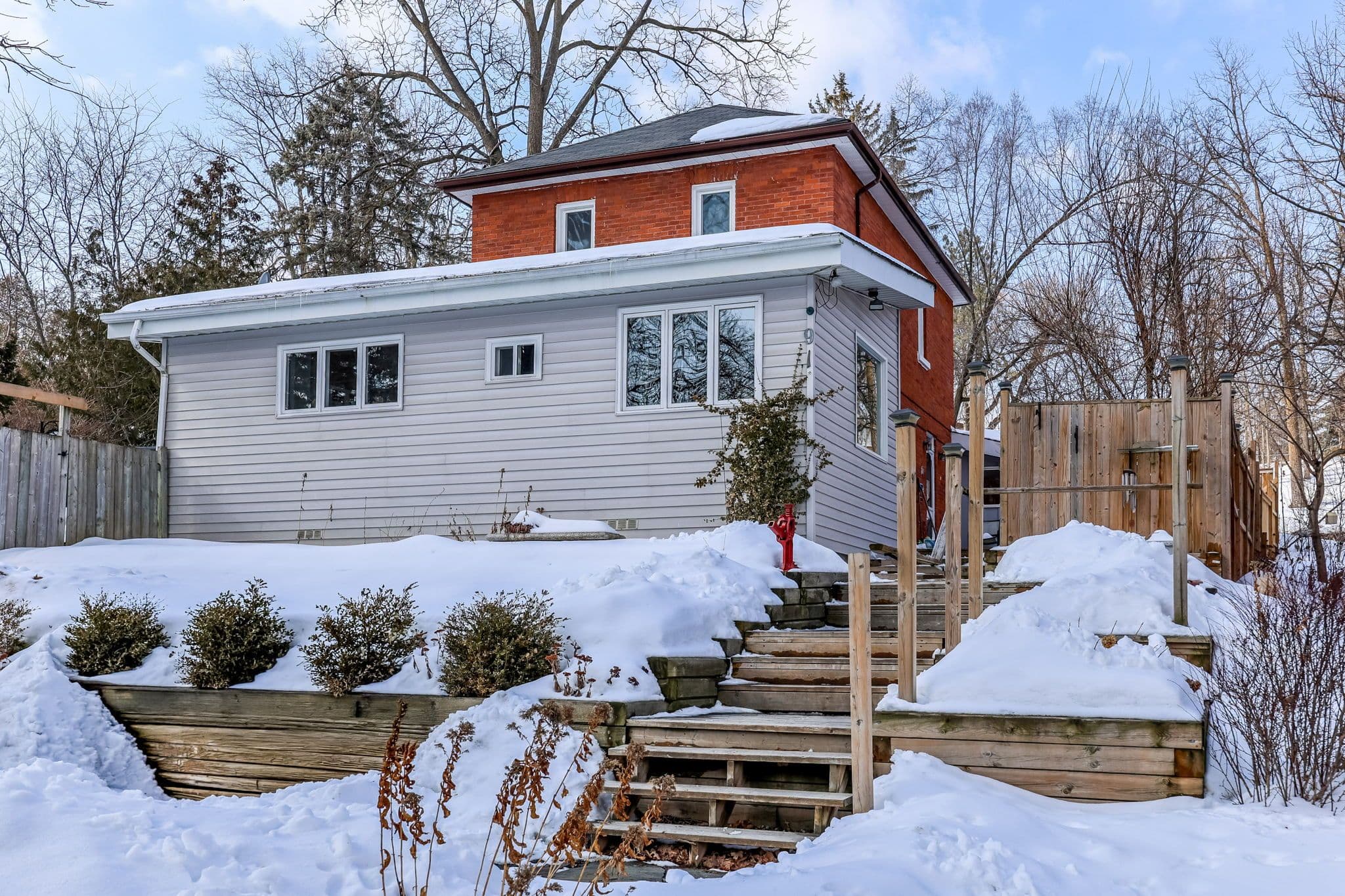 91 King Street W, Caledon, ON L7E 1A2