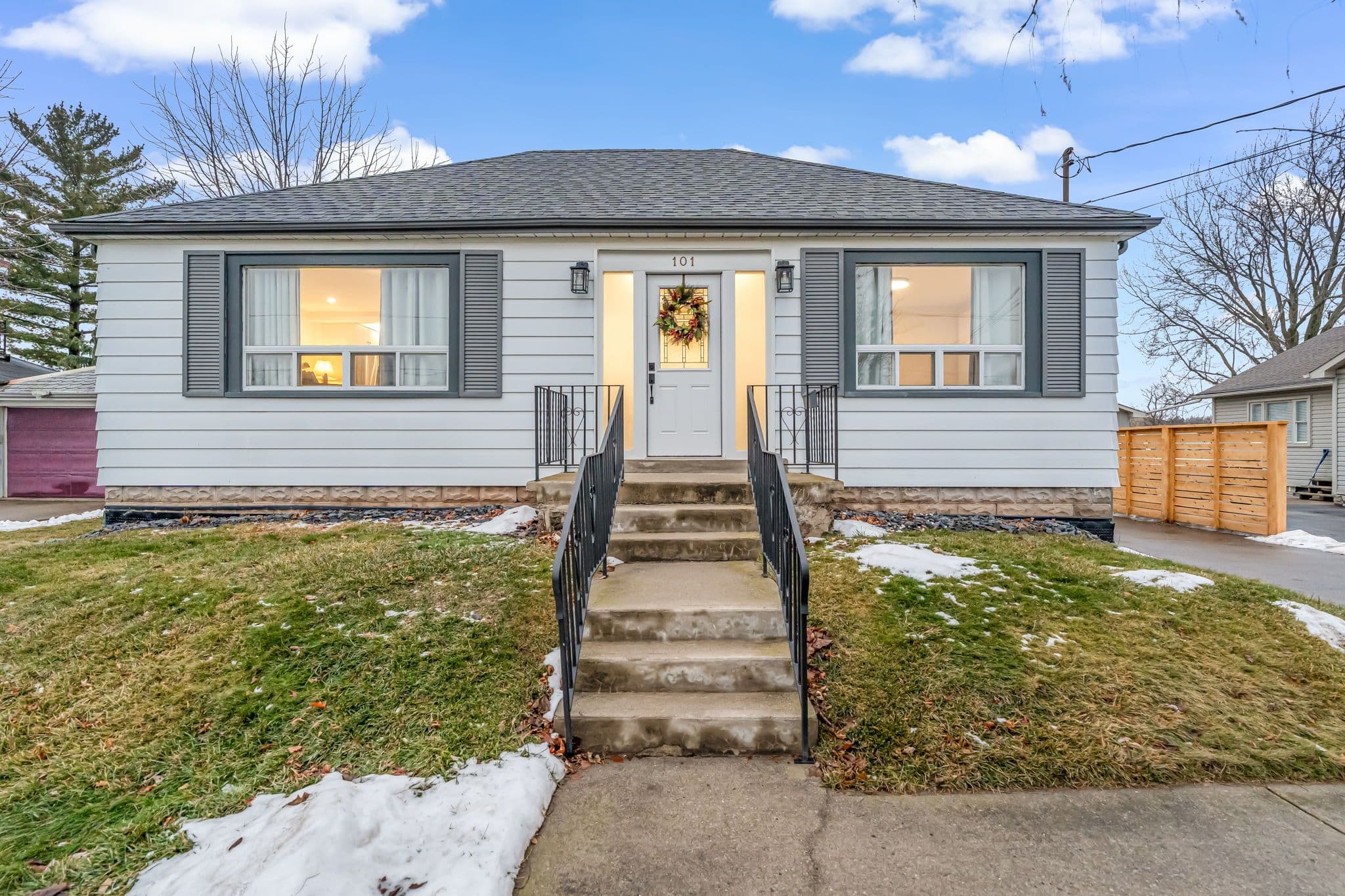 101 Corman Avenue, Hamilton, ON L8G 3W3