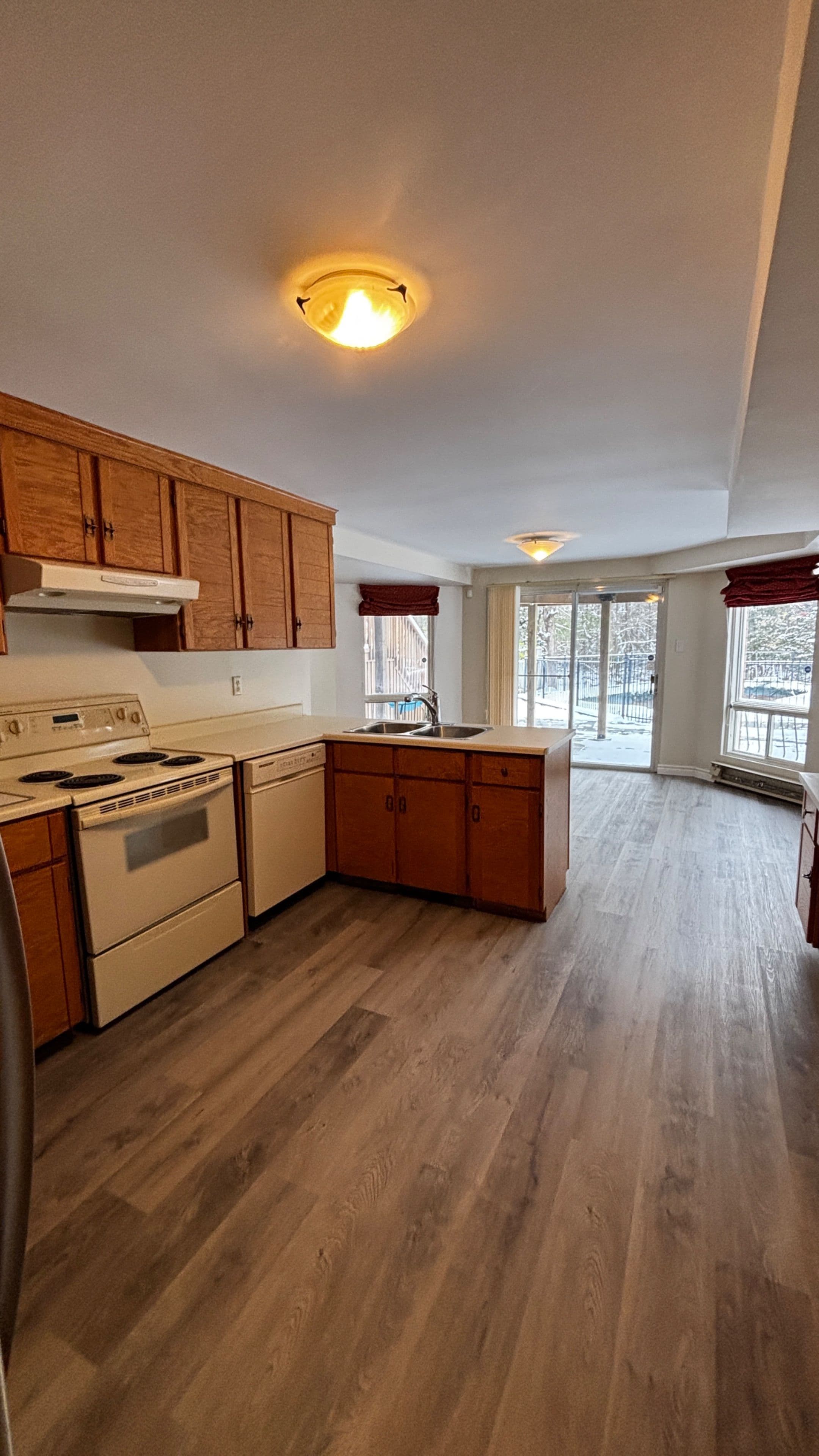 24 Cairns Drive WALK-OUT BASEMENT, Markham, ON L3P 5K1