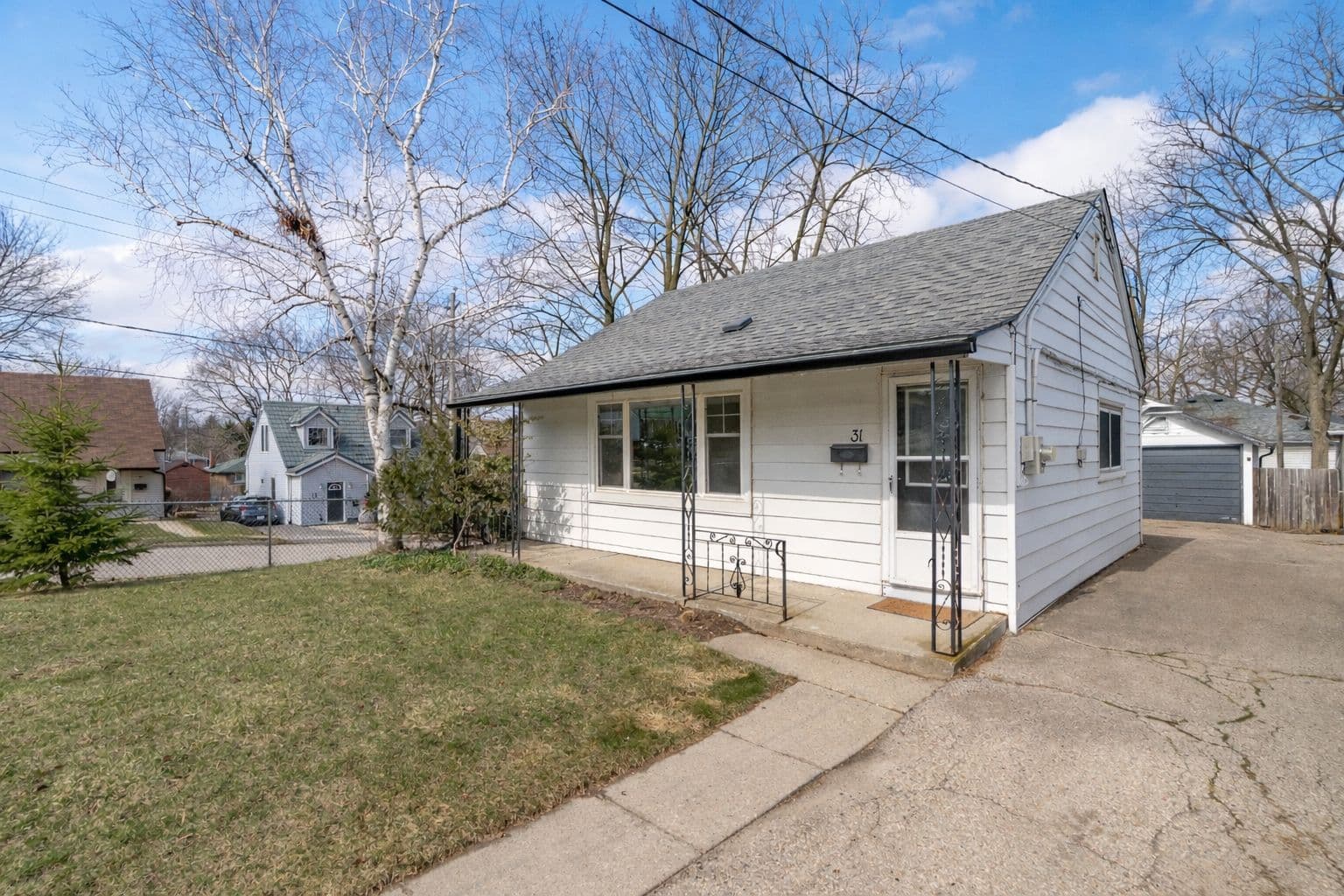 31 Dunkirk Avenue, Guelph, ON N1E 4N7