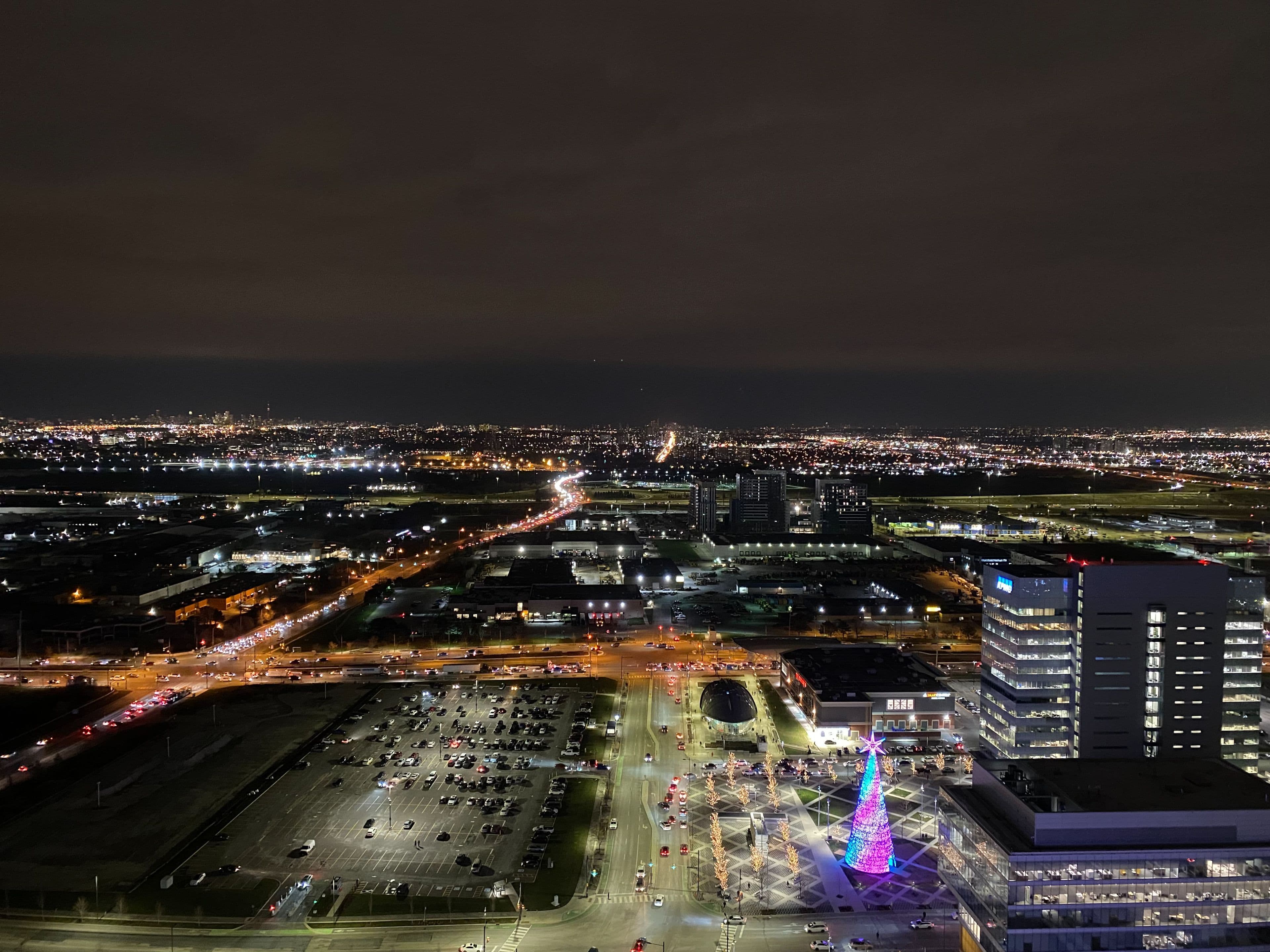 950 Portage Parkway 2108, Vaughan, ON L4K 0J7