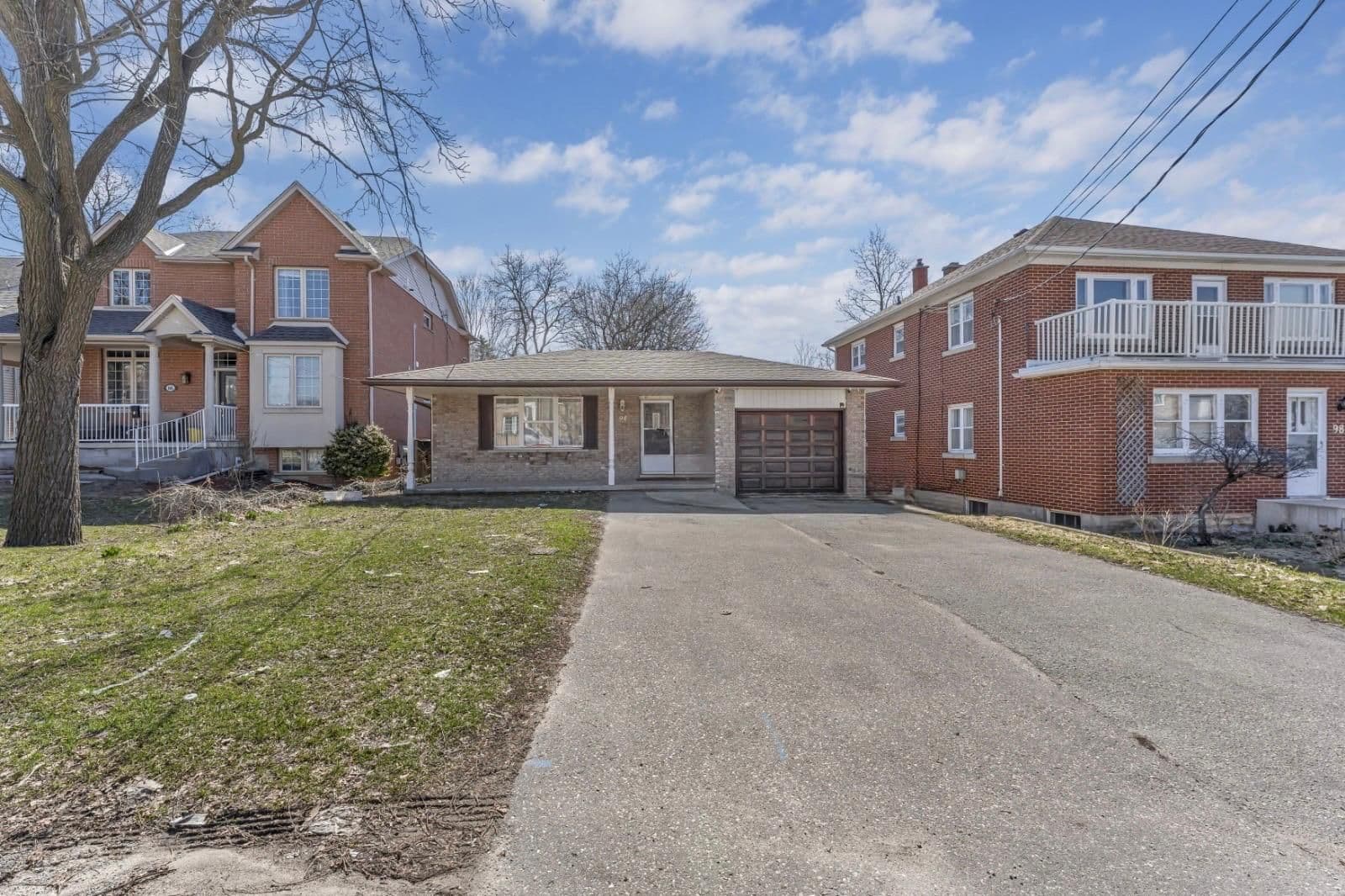 94 Gage Avenue, Kitchener, ON N2G 2E2