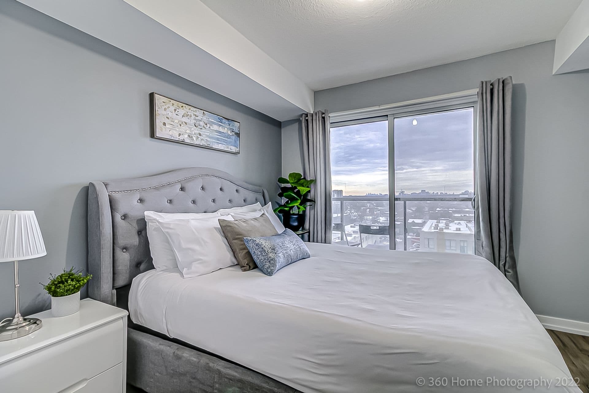 1420 Dupont Street 911, Toronto W02, ON M6H 0C2