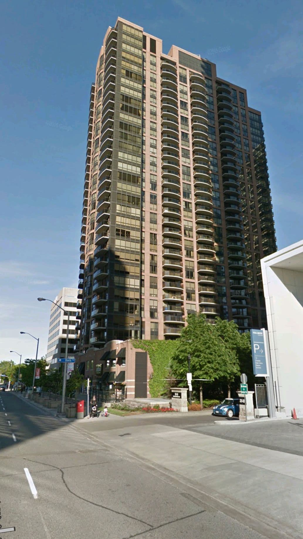 33 Sheppard Avenue E 1606, Toronto C14, ON M2N 7K1
