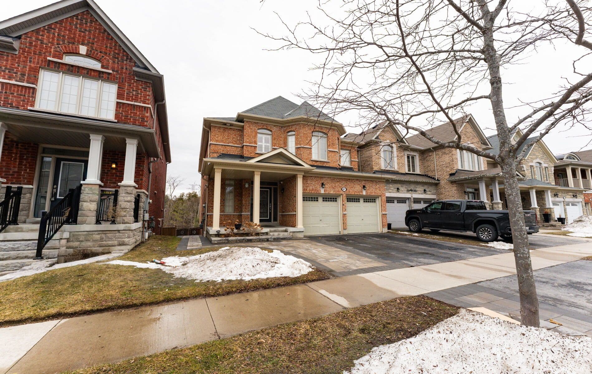 87 Stockell Crescent Lower, Ajax, ON L1T 0M4