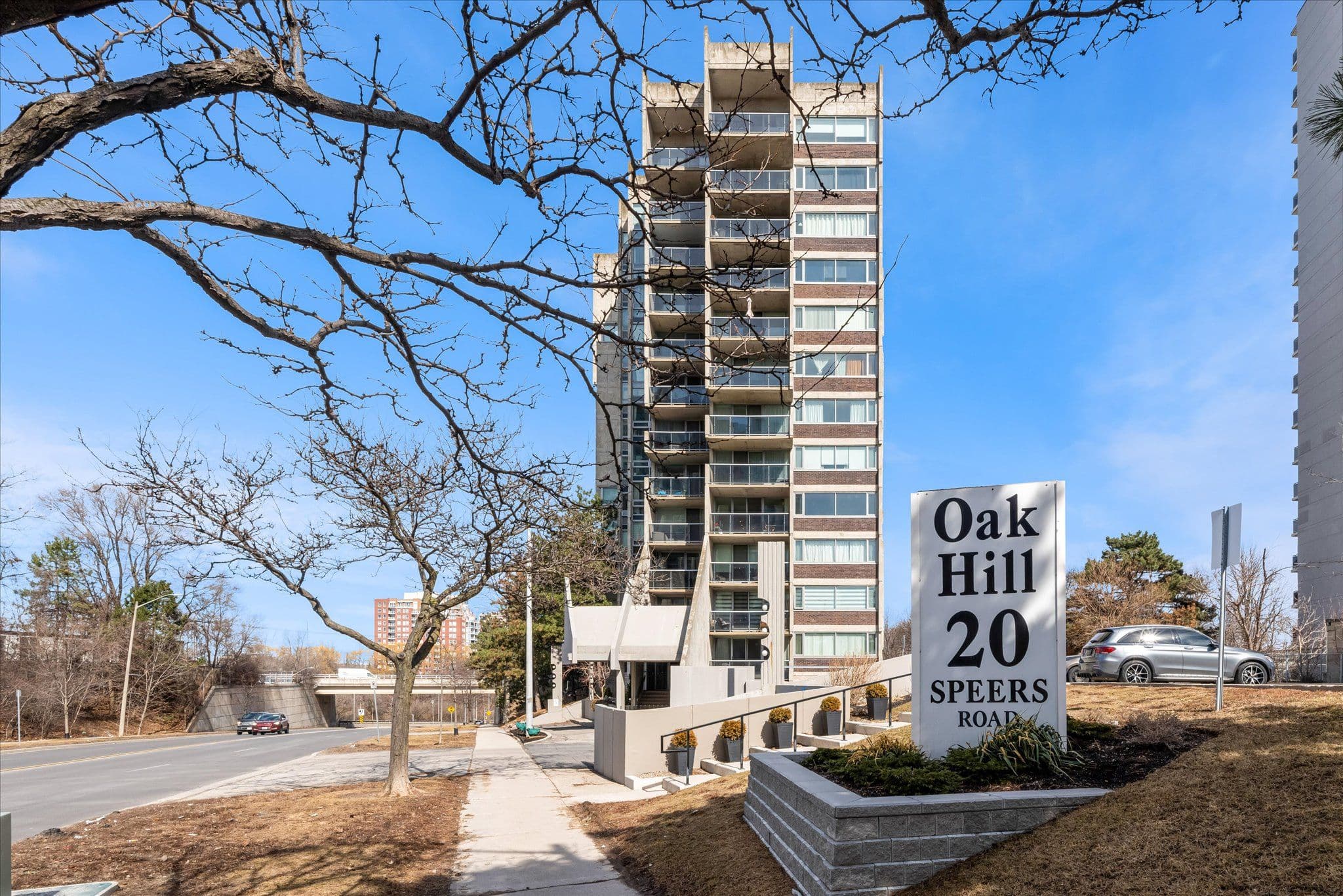 20 Speers Road 502, Oakville, ON L6K 3R5