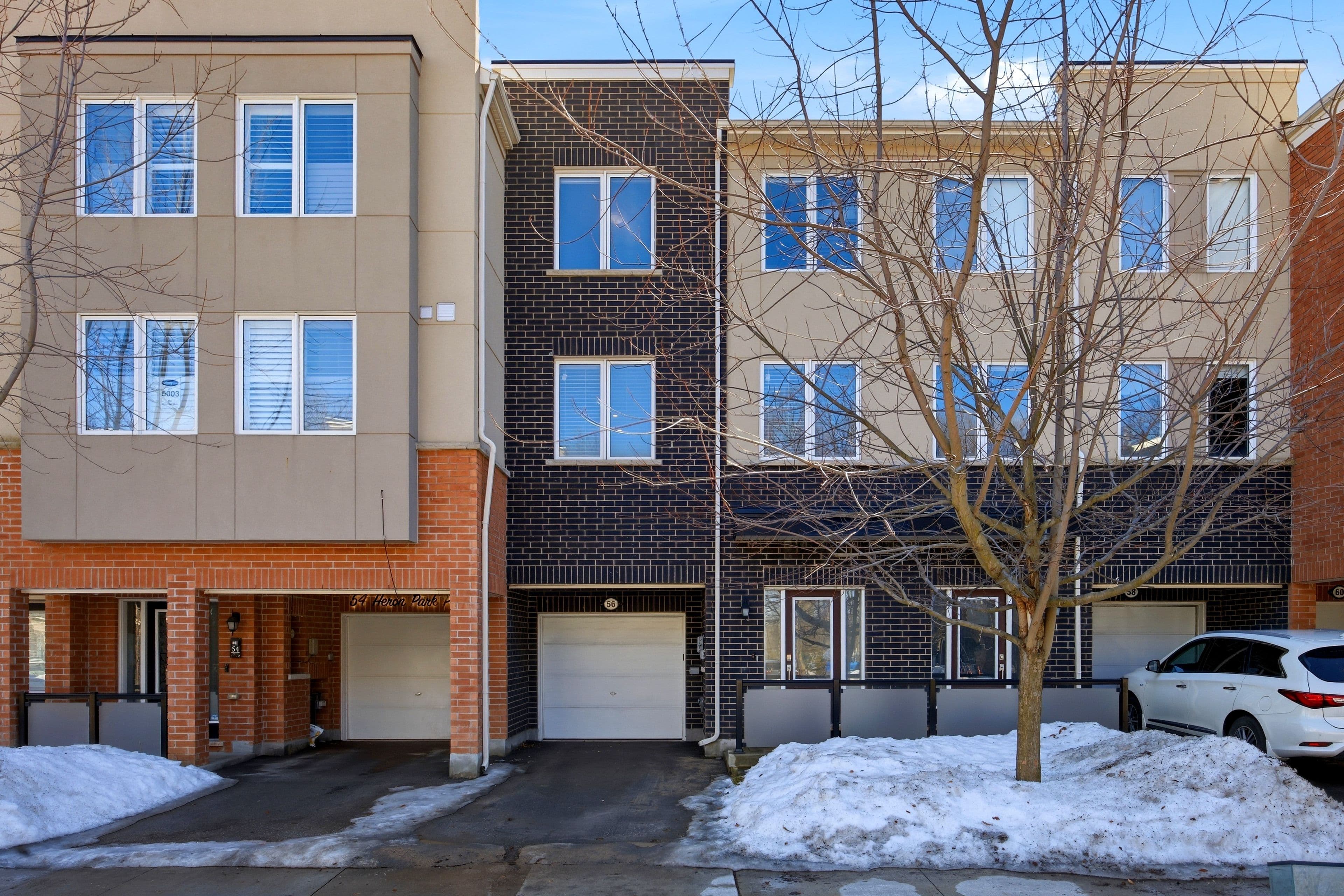 56 Heron Park Place, Toronto E10, ON M1E 0B8