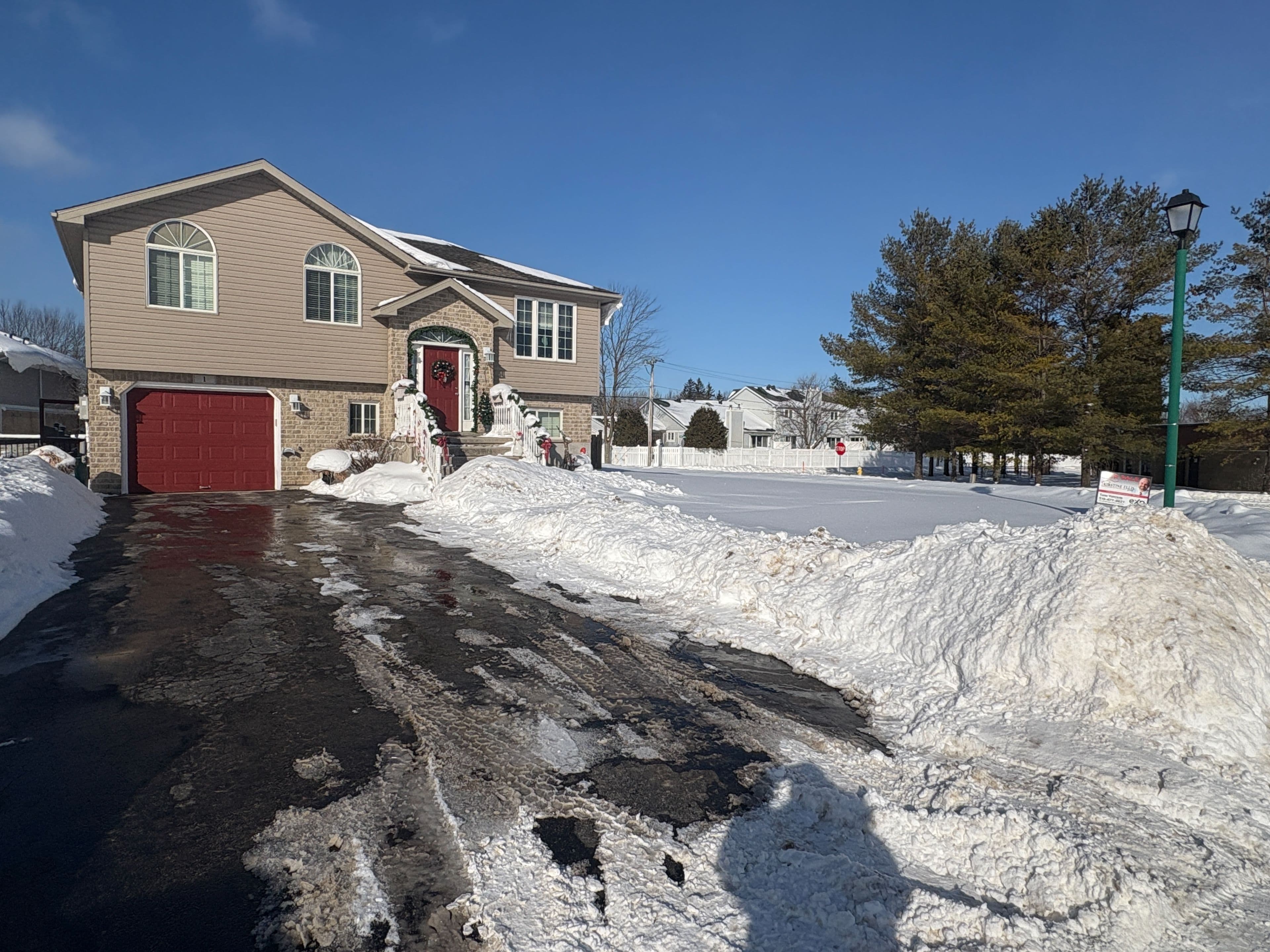1 St. Andrews Drive, Meaford, ON N4L 0A2