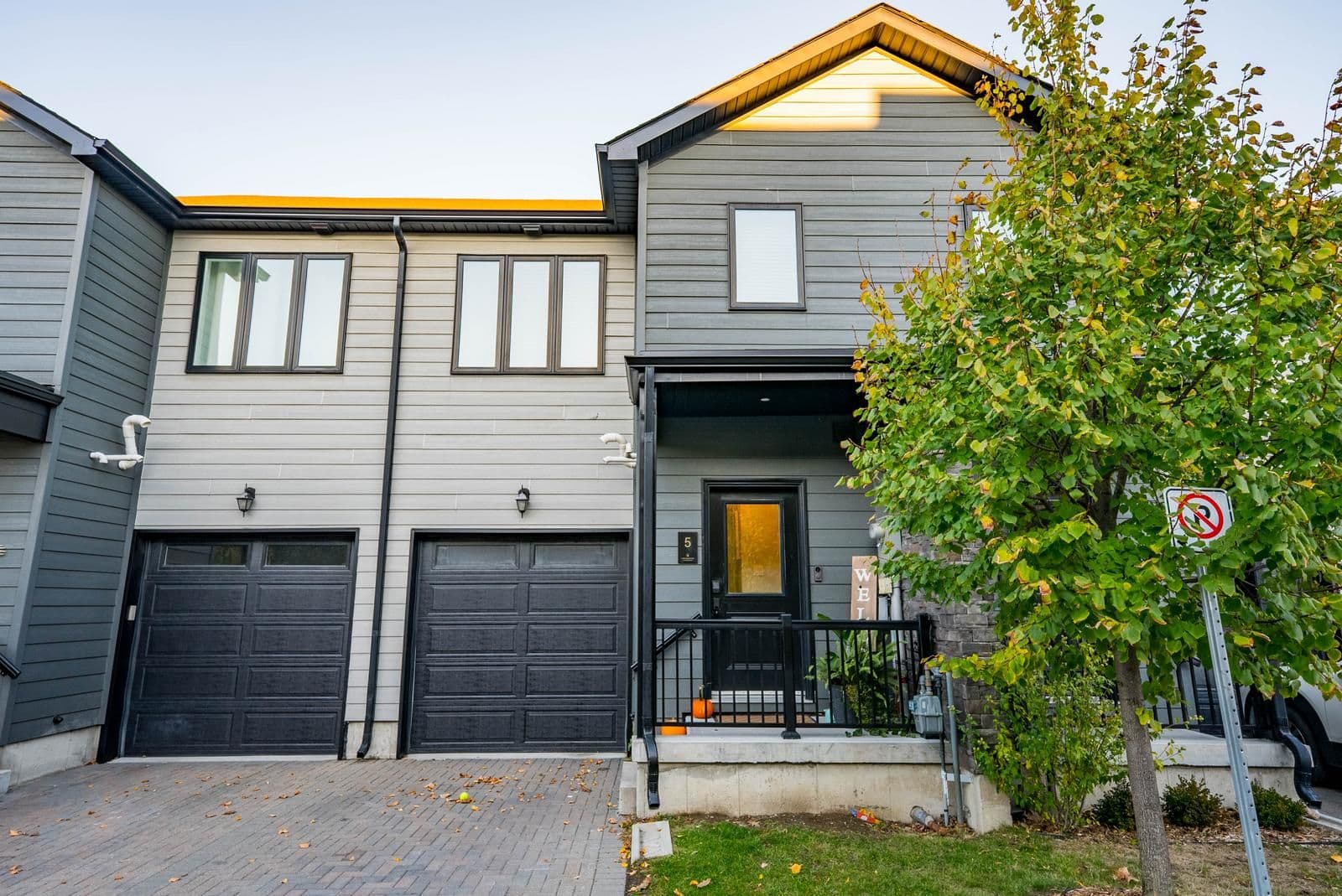 5 Stonehart Lane 20, Barrie, ON L4M 7E8