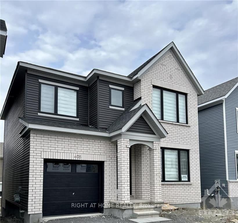 405 Appalachian Circle N, Barrhaven, ON K2J 6X3