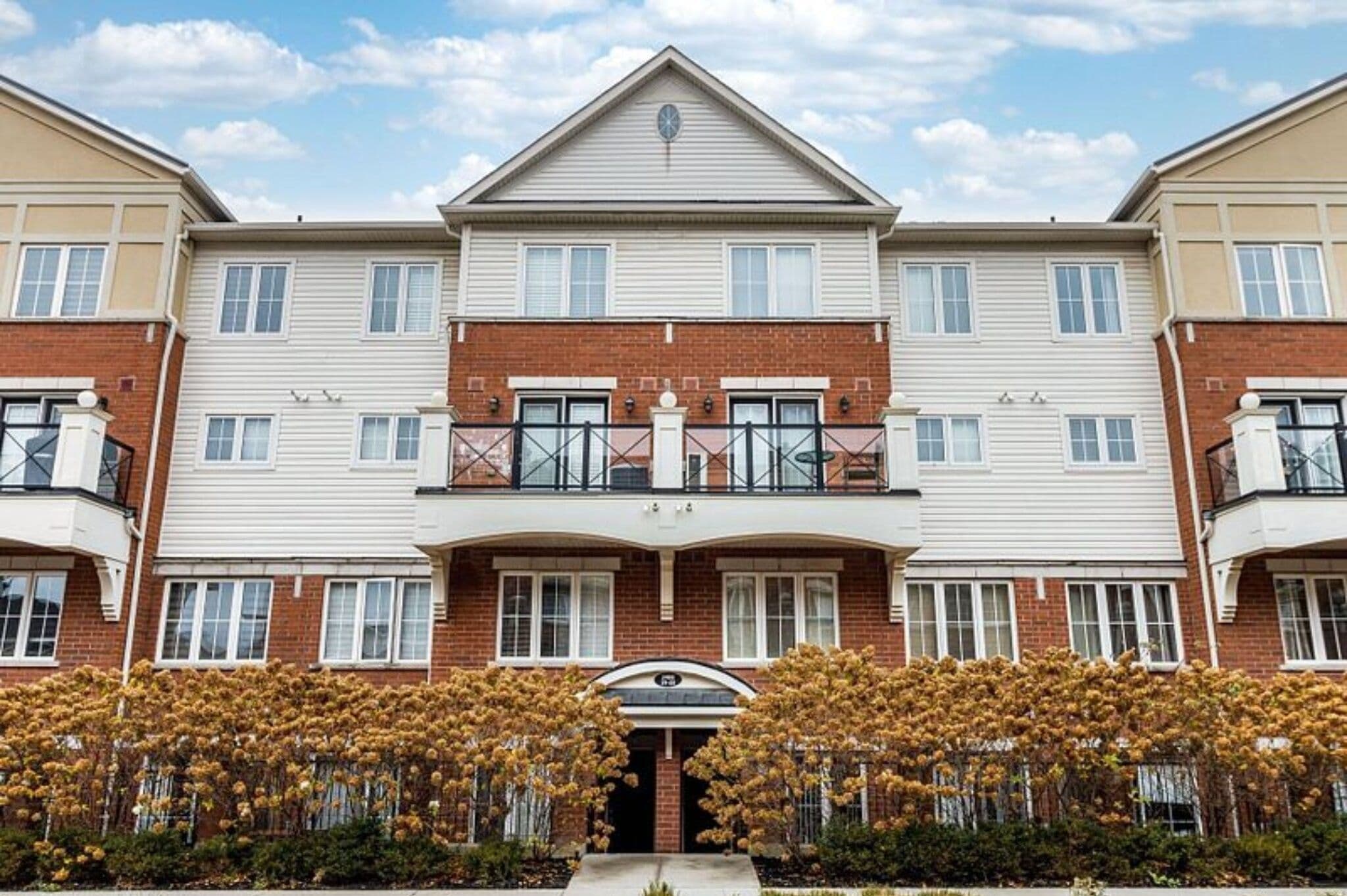 2488 Post Road 21, Oakville, ON L6H 0K1