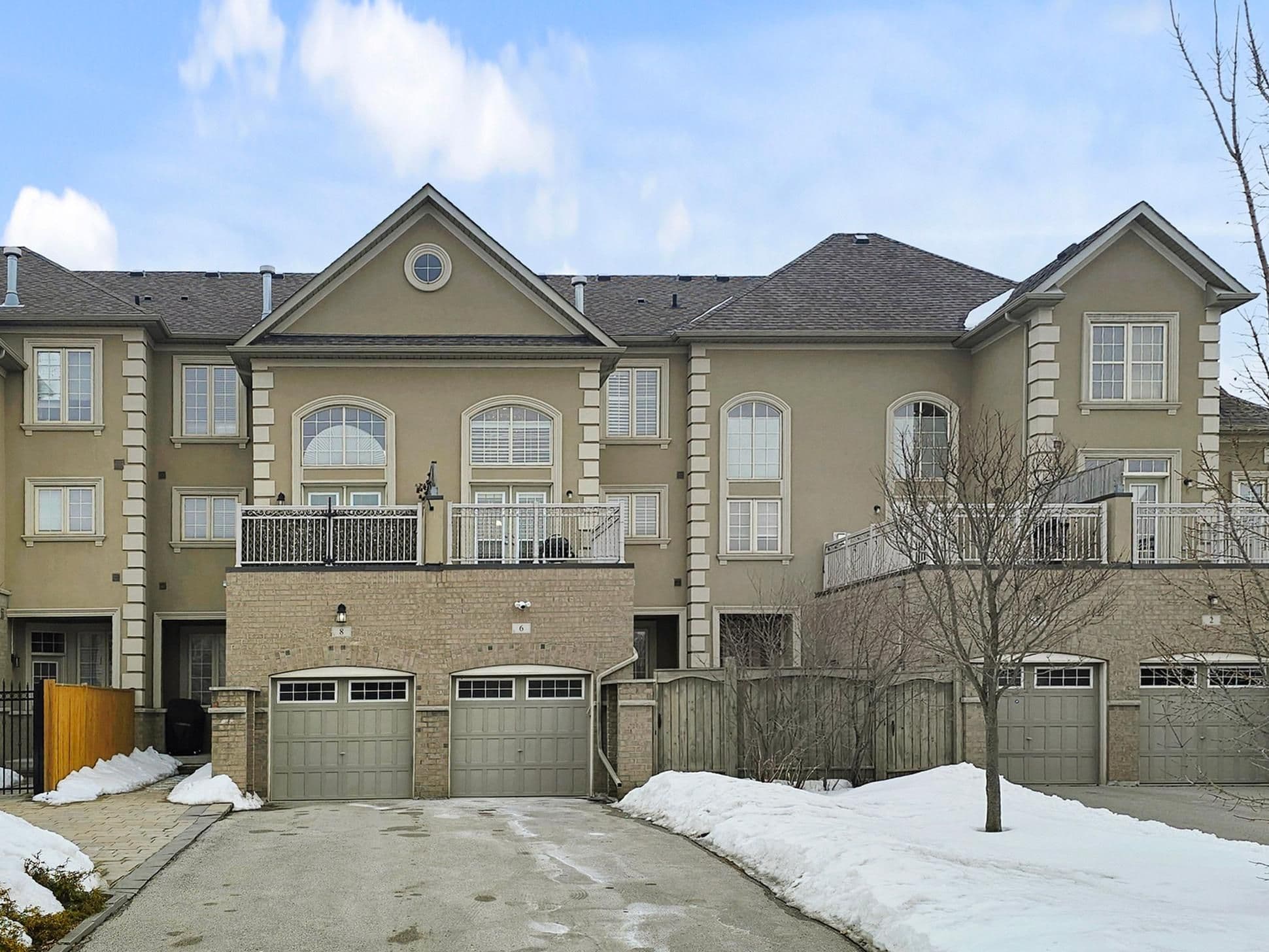 6 Poetry Drive, Vaughan, ON L4H 3P7