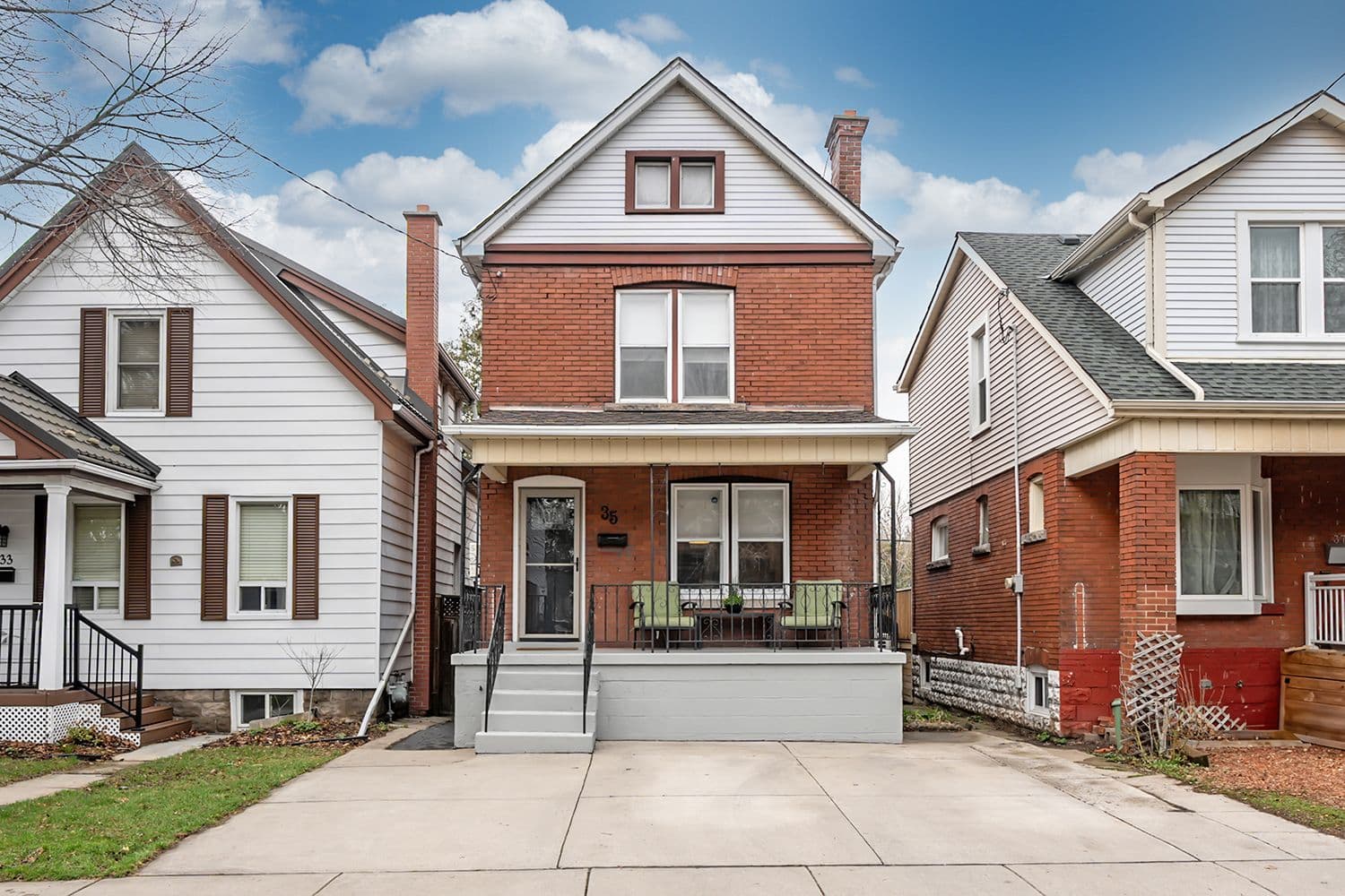 35 Park Row N, Hamilton, ON L8H 4E3