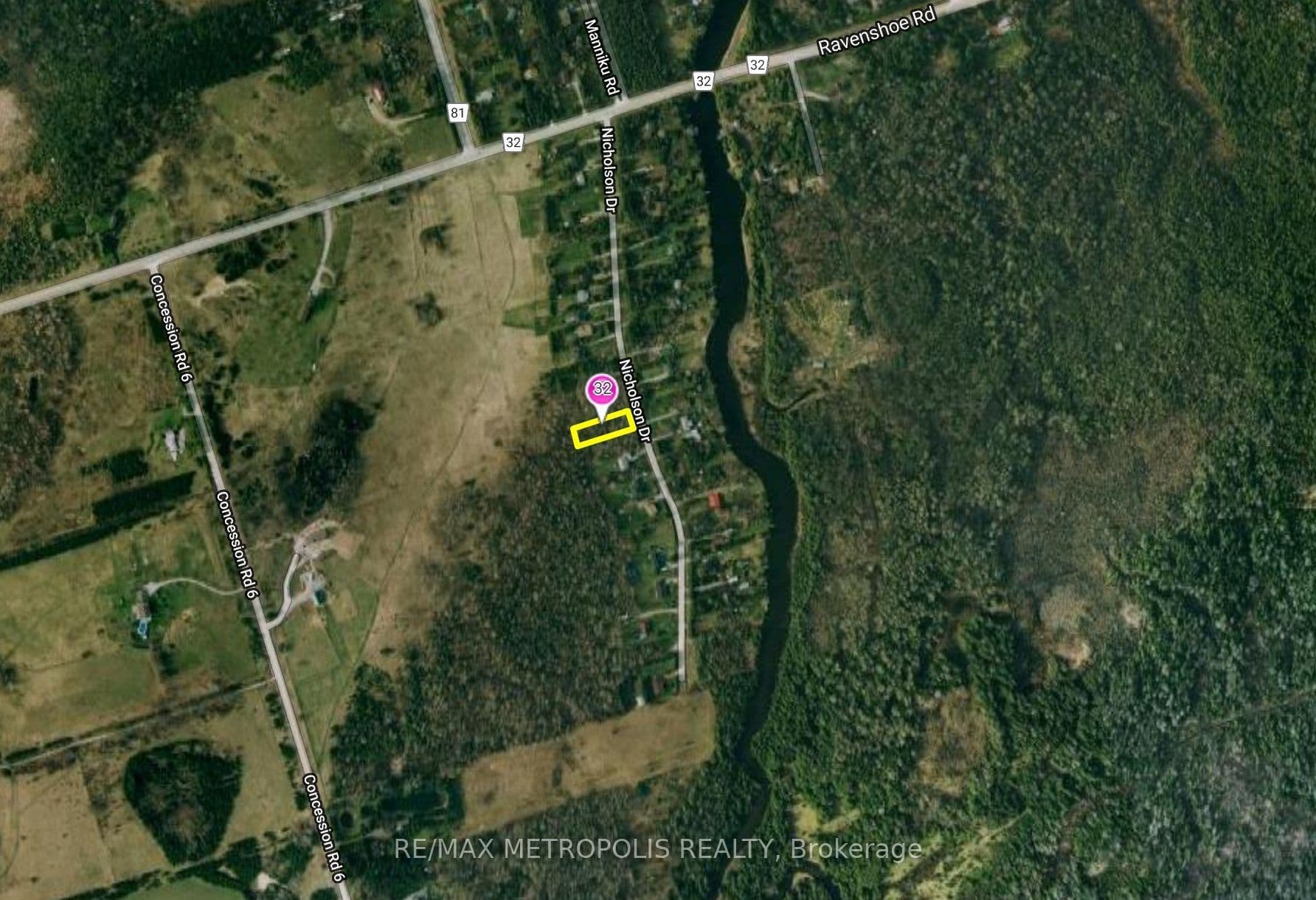 32 Nicholson Drive, Uxbridge, ON L9P 1R2