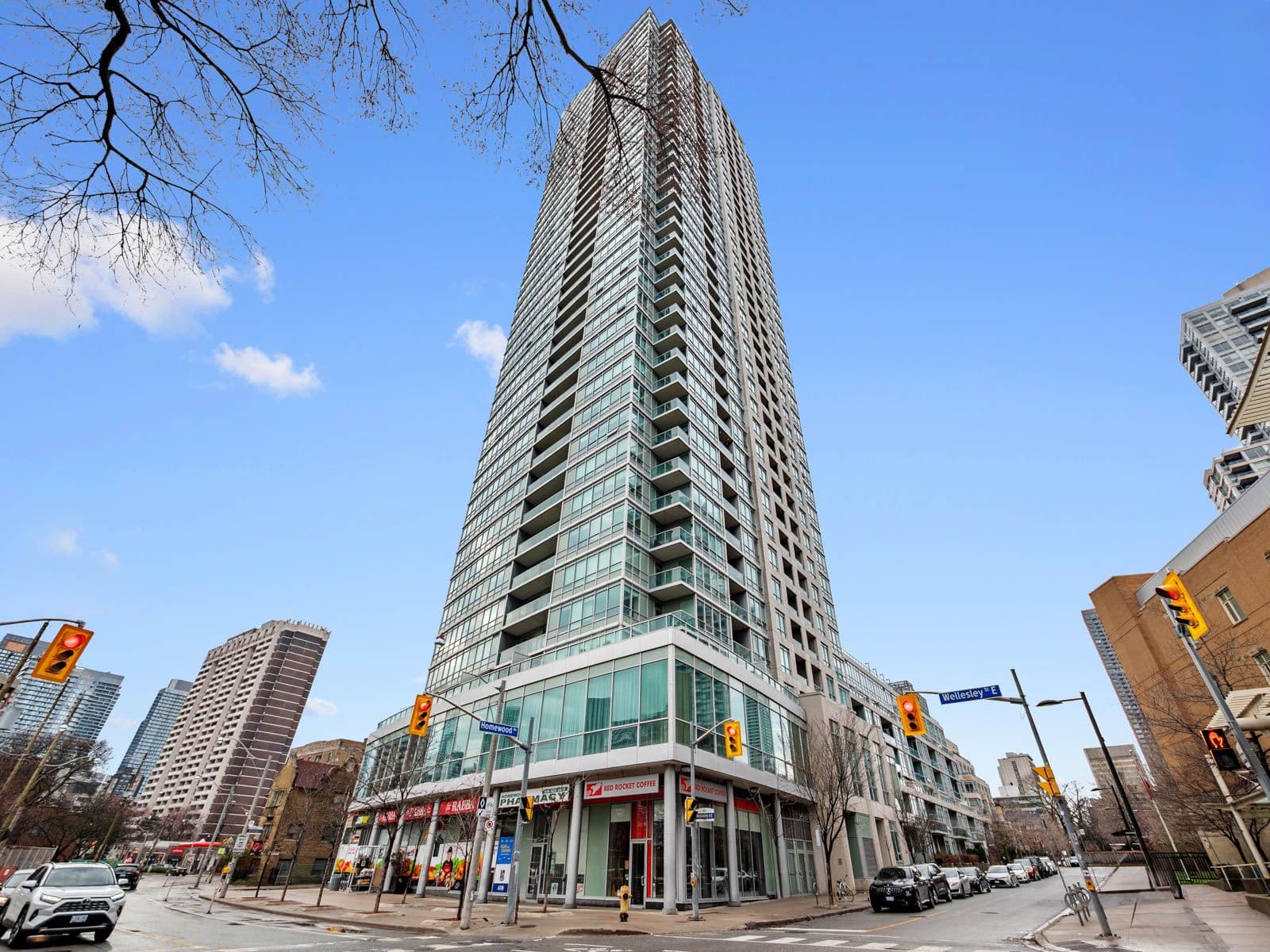 120 Homewood Avenue 2804, Toronto C08, ON M4Y 2J3
