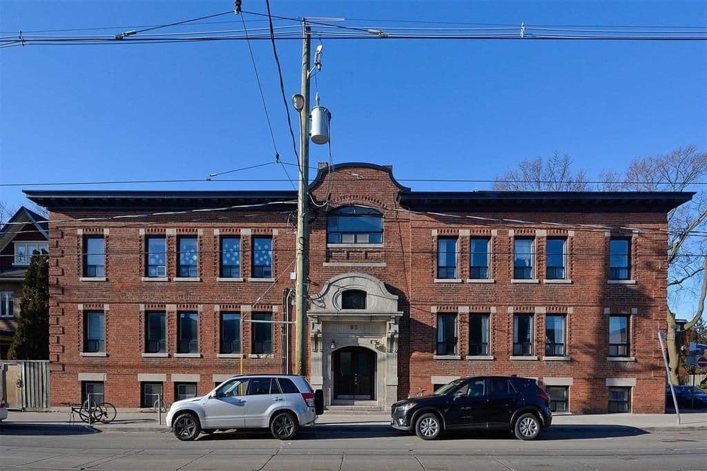 82 Roncesvalles Avenue 1, Toronto W01, ON M6R 2K7