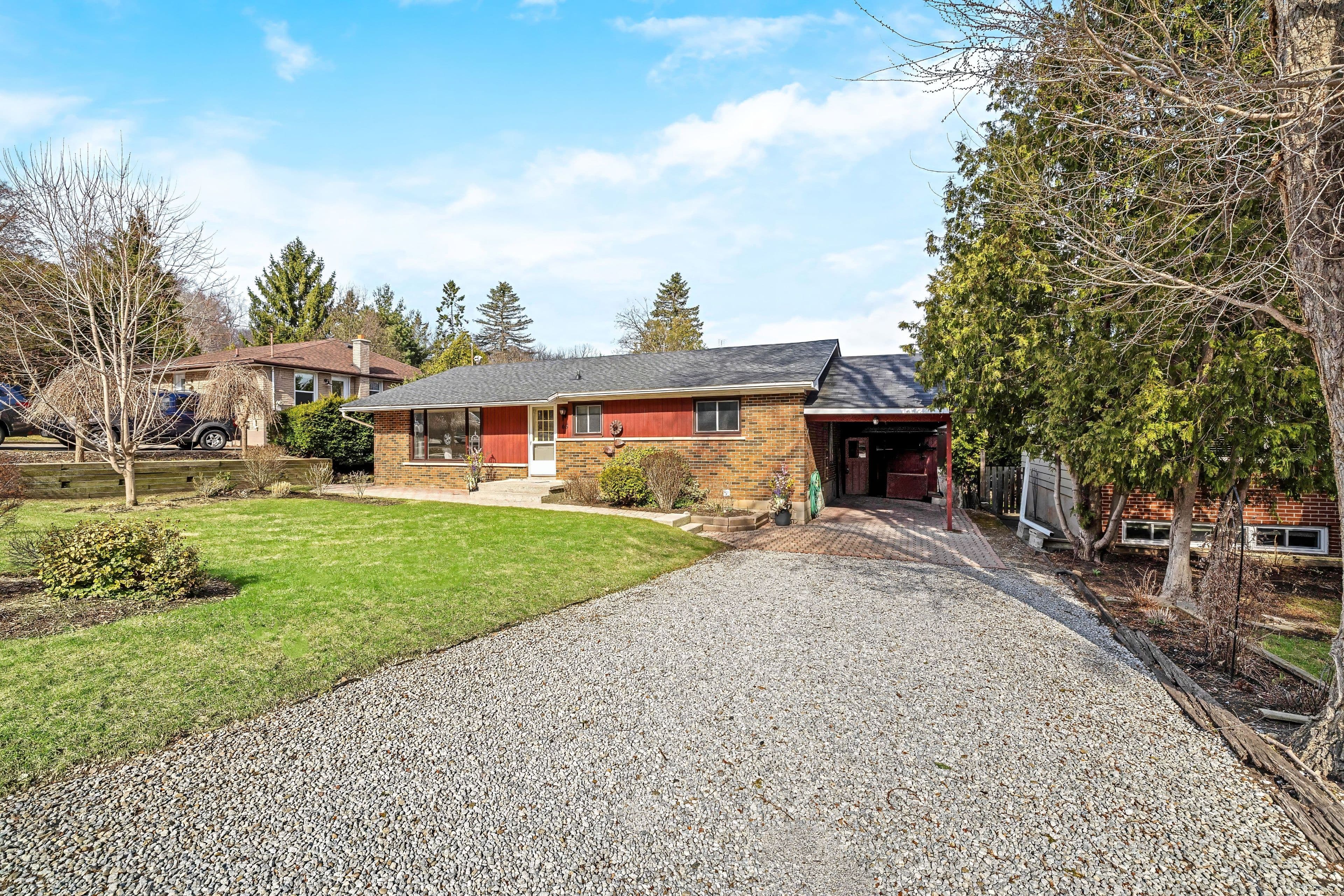 65 John Street, Halton Hills, ON L7G 2J9