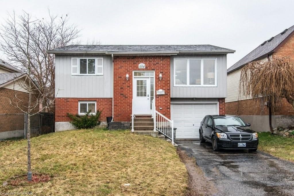 554 halberstadt Circle, Cambridge, ON N3H 5J5