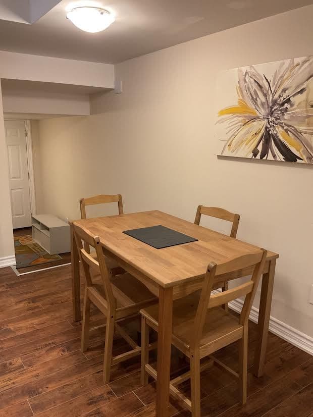 3459 Park Heights Way, Mississauga, ON L5M 0V5