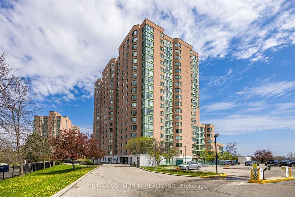 41 Markbrook Lane 707, Toronto W10, ON M9V 5E6