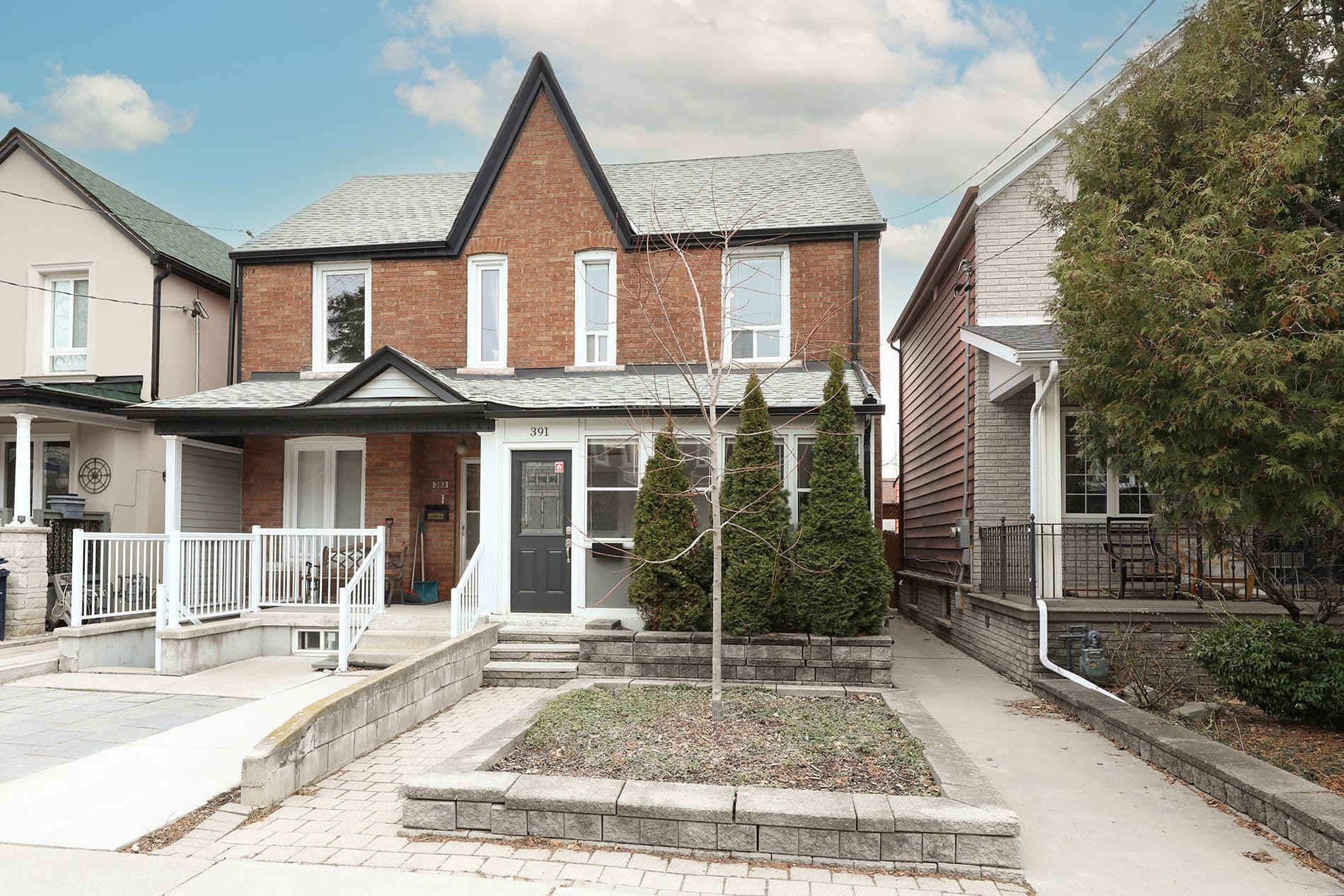 391 Delaware Avenue, Toronto W02, ON M6H 2T7