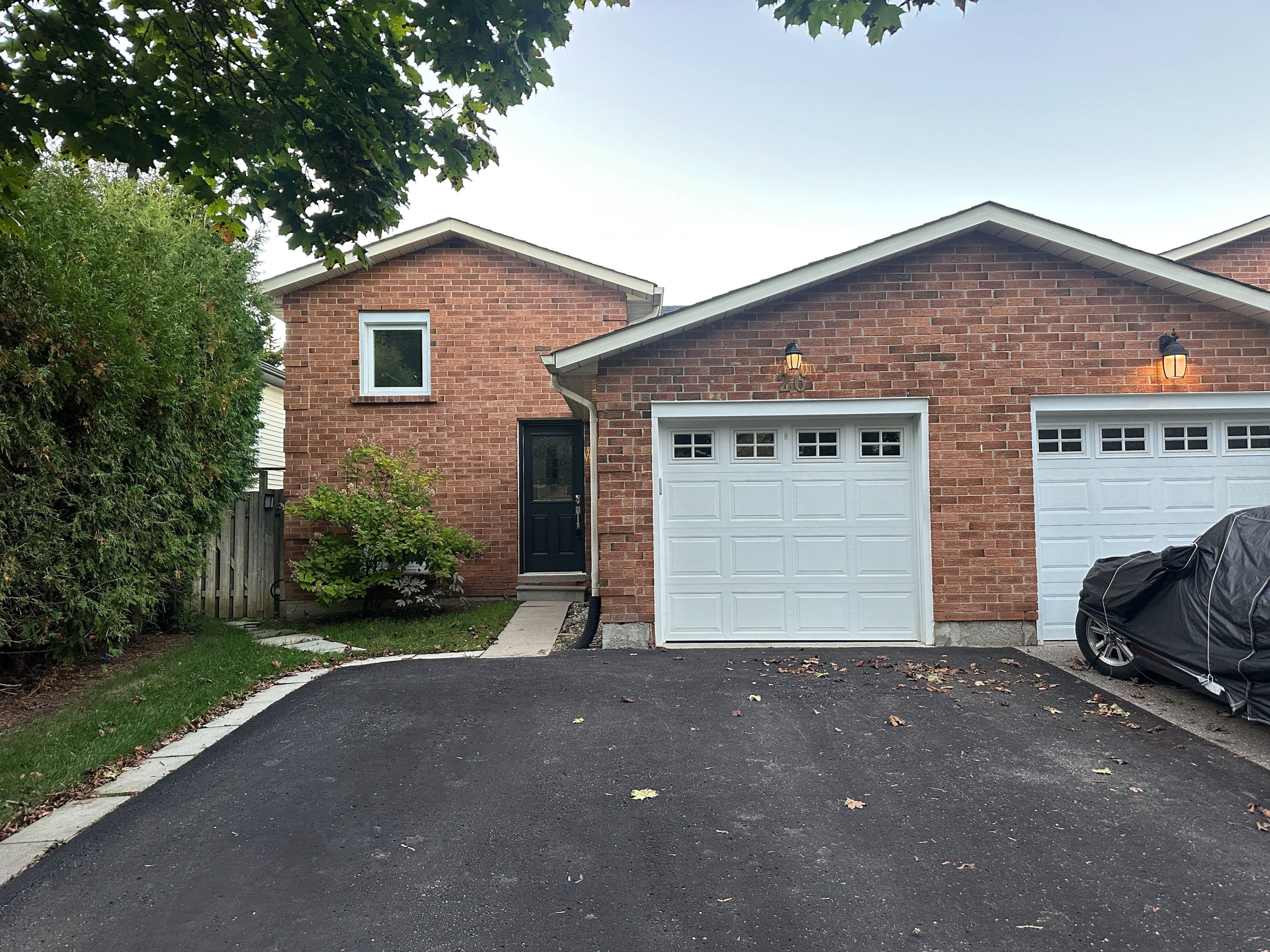 26 Hartsfield Drive 2, Clarington, ON L1E 1M5