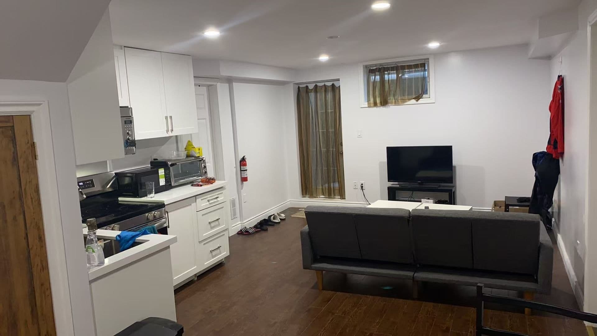 76 Kortright Road E, Guelph, ON N1G 4N8