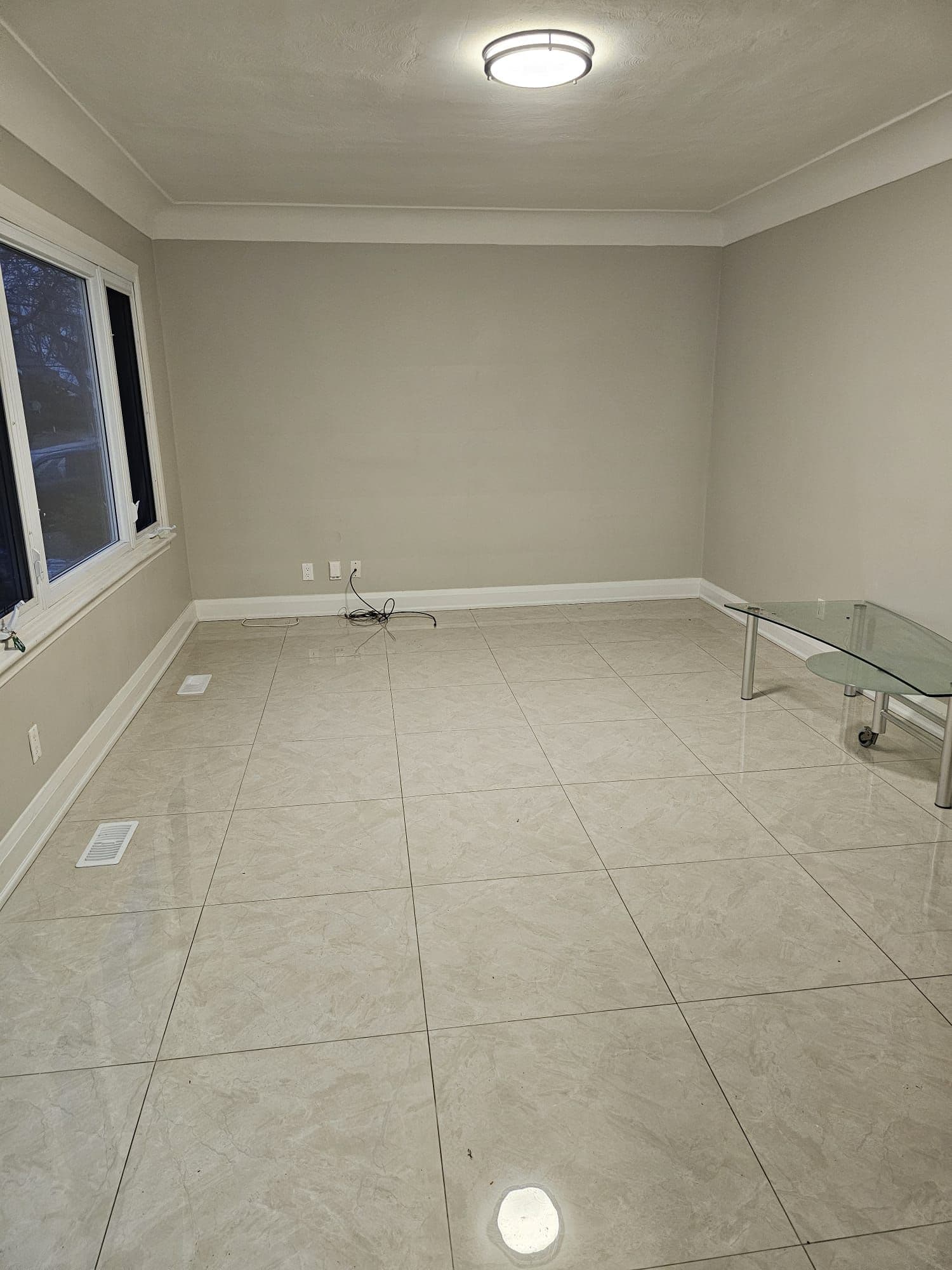 299 West 2nd Street, Hamilton, ON L9C 3H1