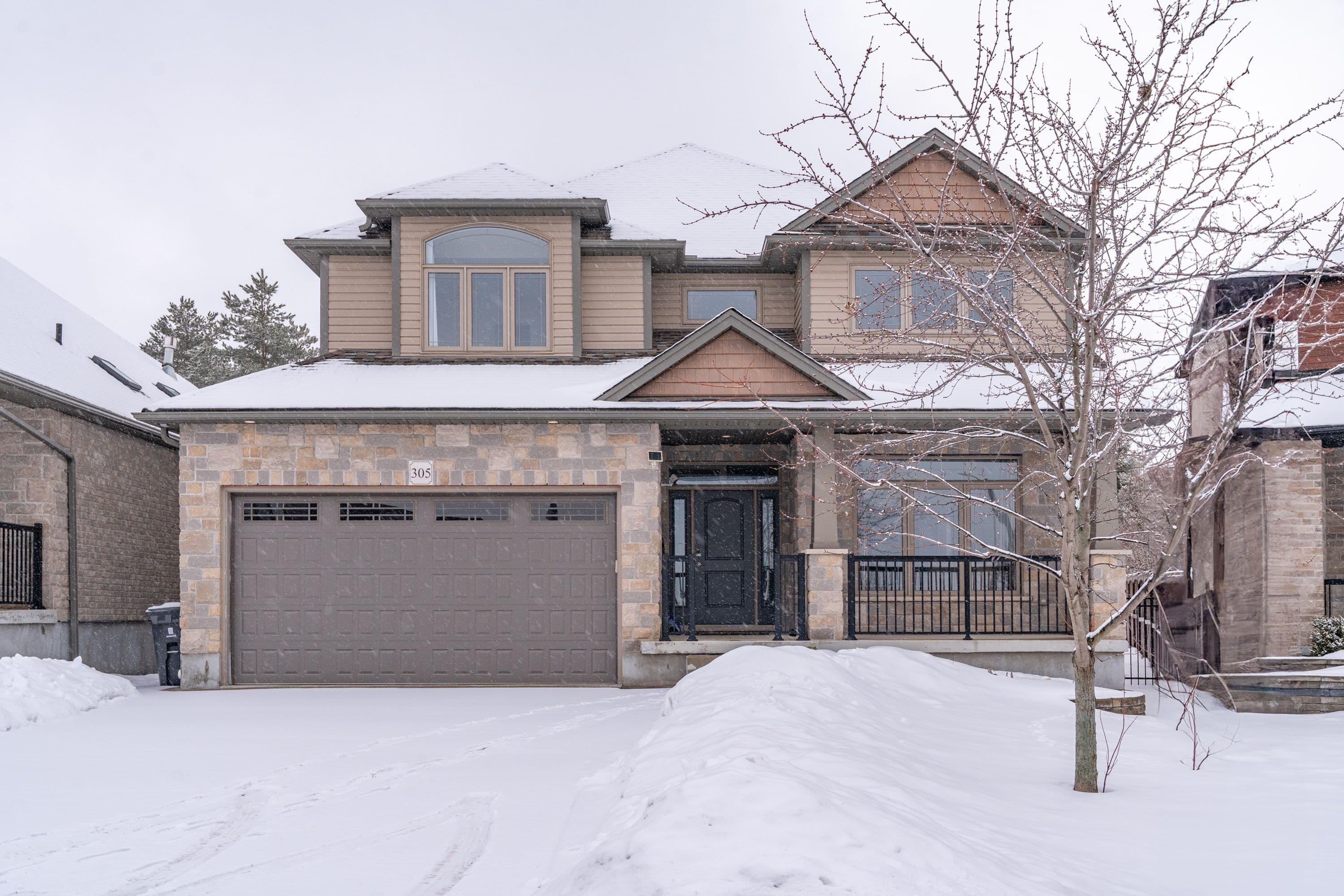 305 Gosling Gardens, Guelph, ON N1L 0M1