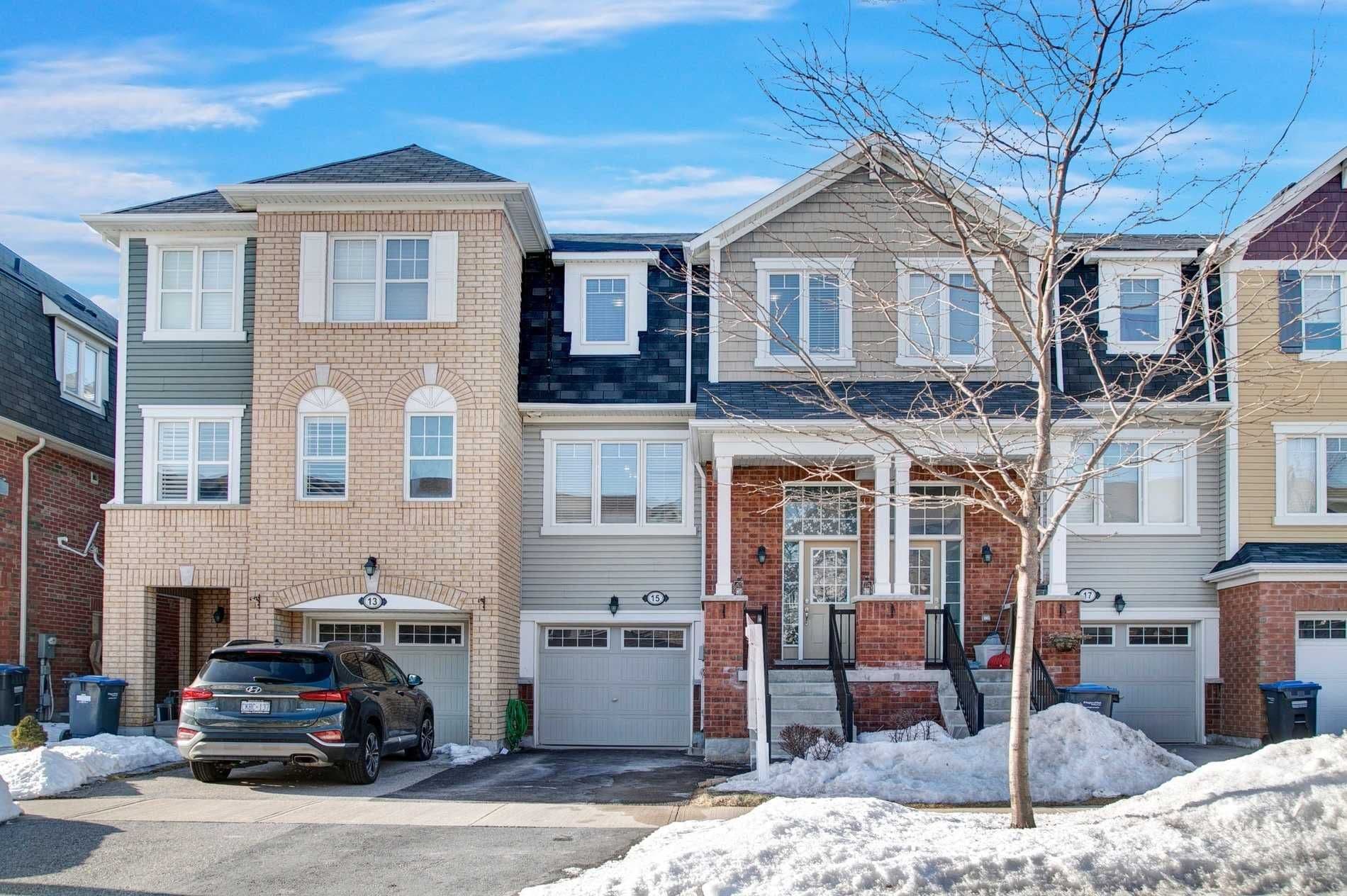 15 Colonel Frank Ching Crescent, Brampton, ON L6Y 5W6