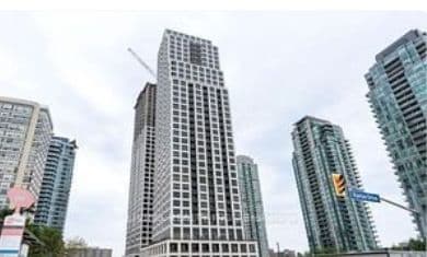 36 Elm Drive W 303, Mississauga, ON L5B 1L9