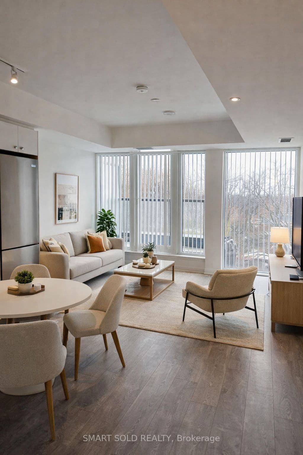 2 Manderley Drive N 504, Toronto E06, ON M1N 0C7