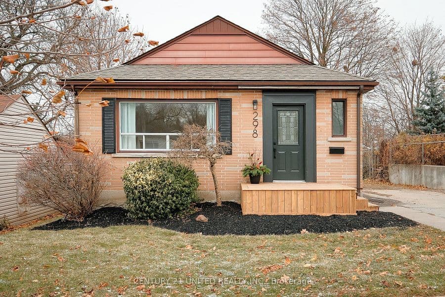 298 Swanston Avenue, Peterborough, ON K9H 1P7