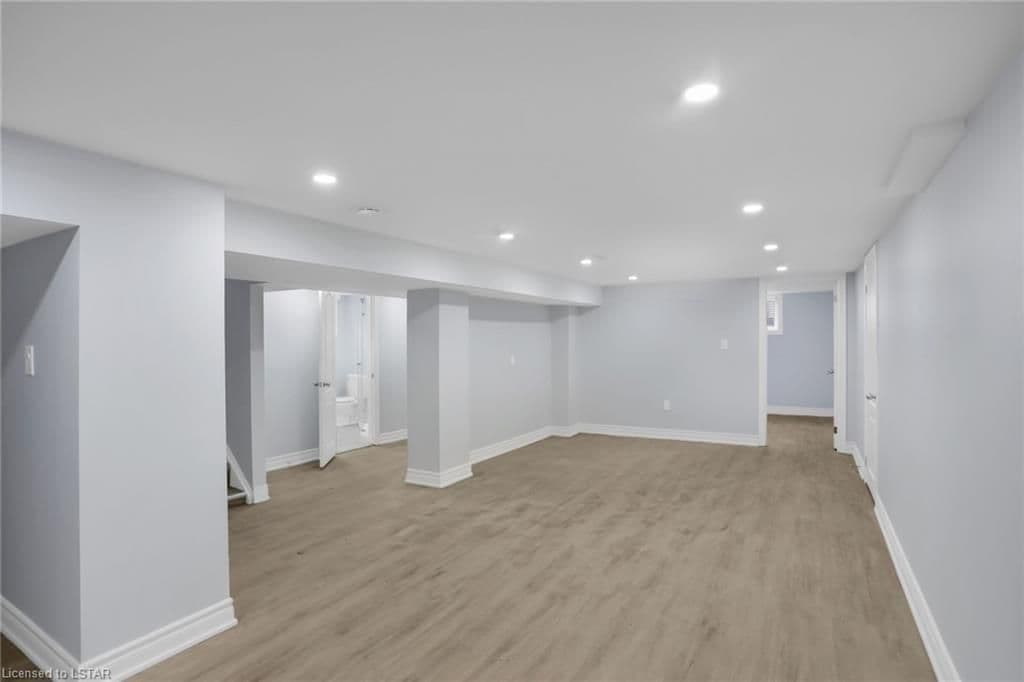 7 Holden Avenue Lower, Norfolk, ON N3Y 4E1