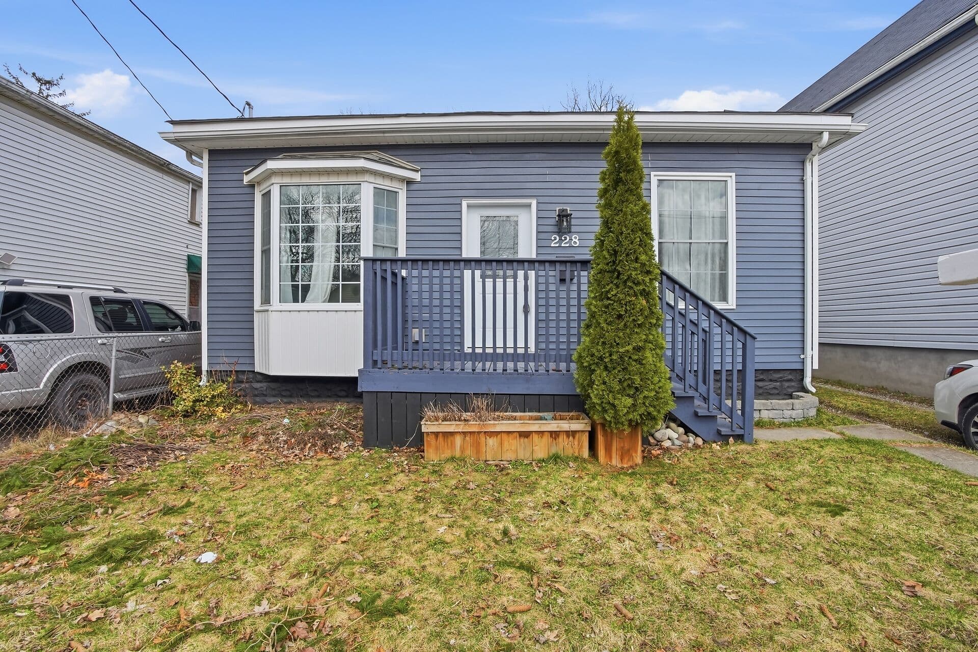 228 South Street, London East, ON N6B 1B4