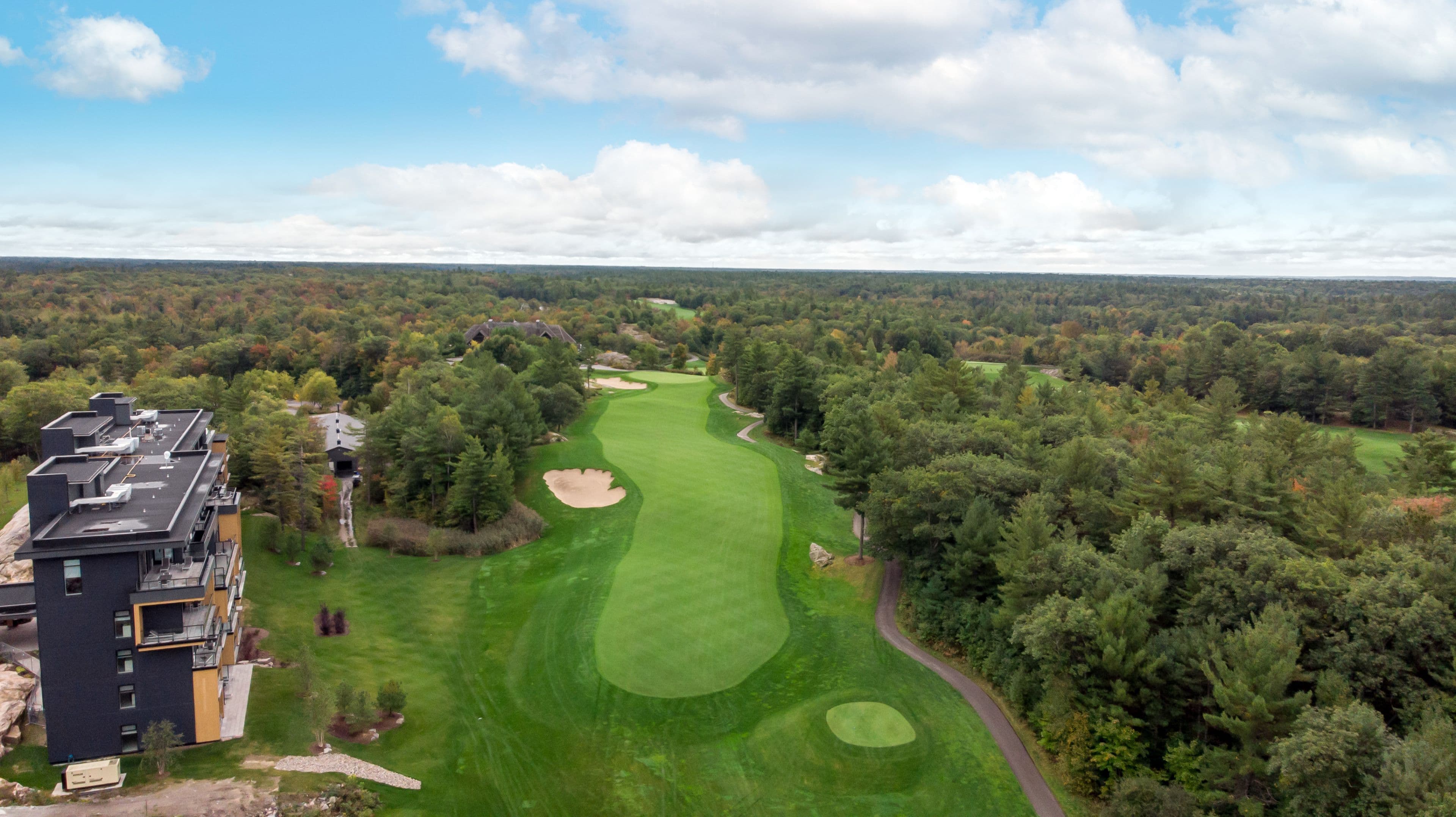 120 Carrick Trail 404, Gravenhurst, ON P1P 0A2