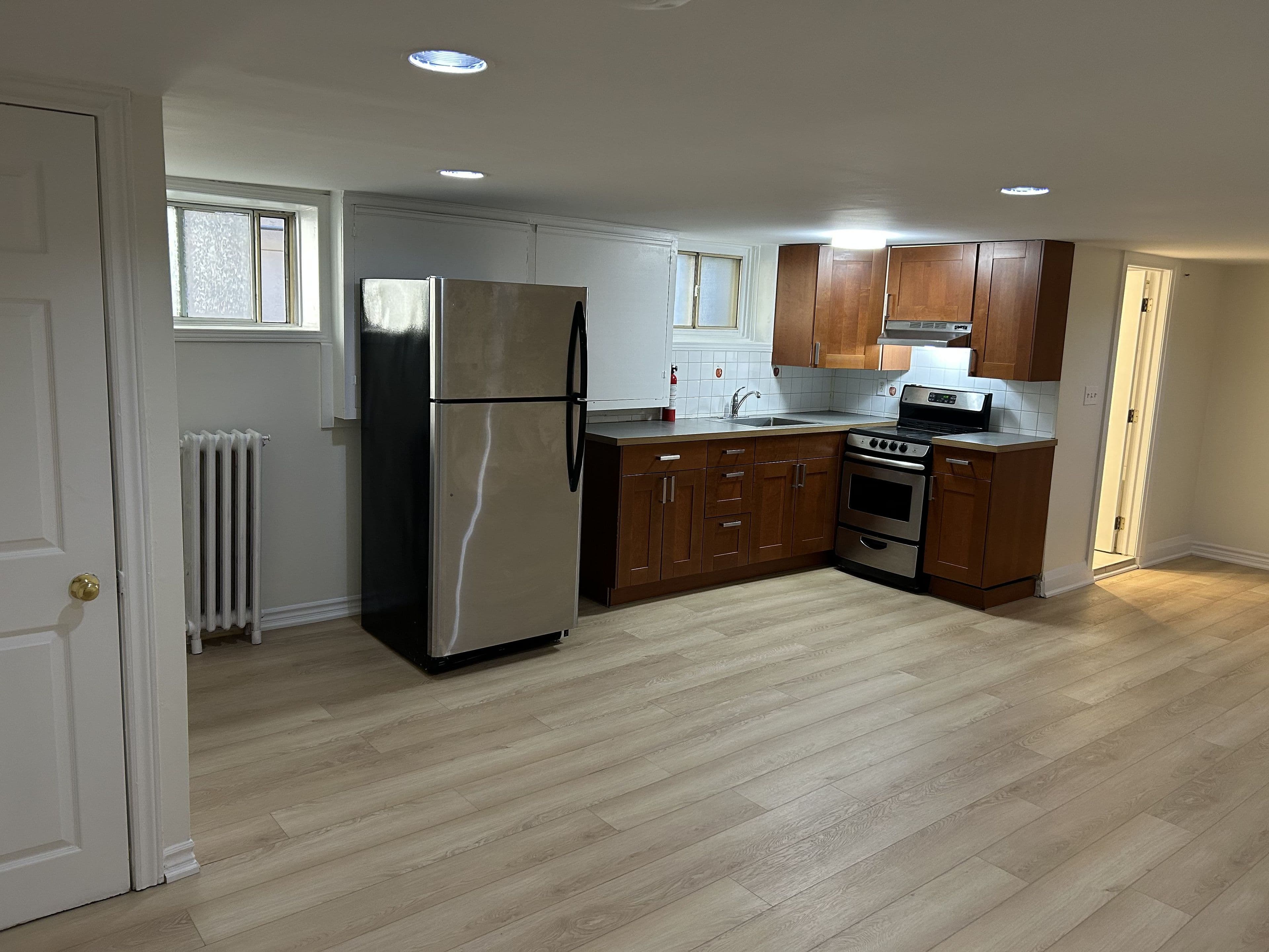 1342 Pape Avenue Unit G, Toronto E03, ON M4K 3X2