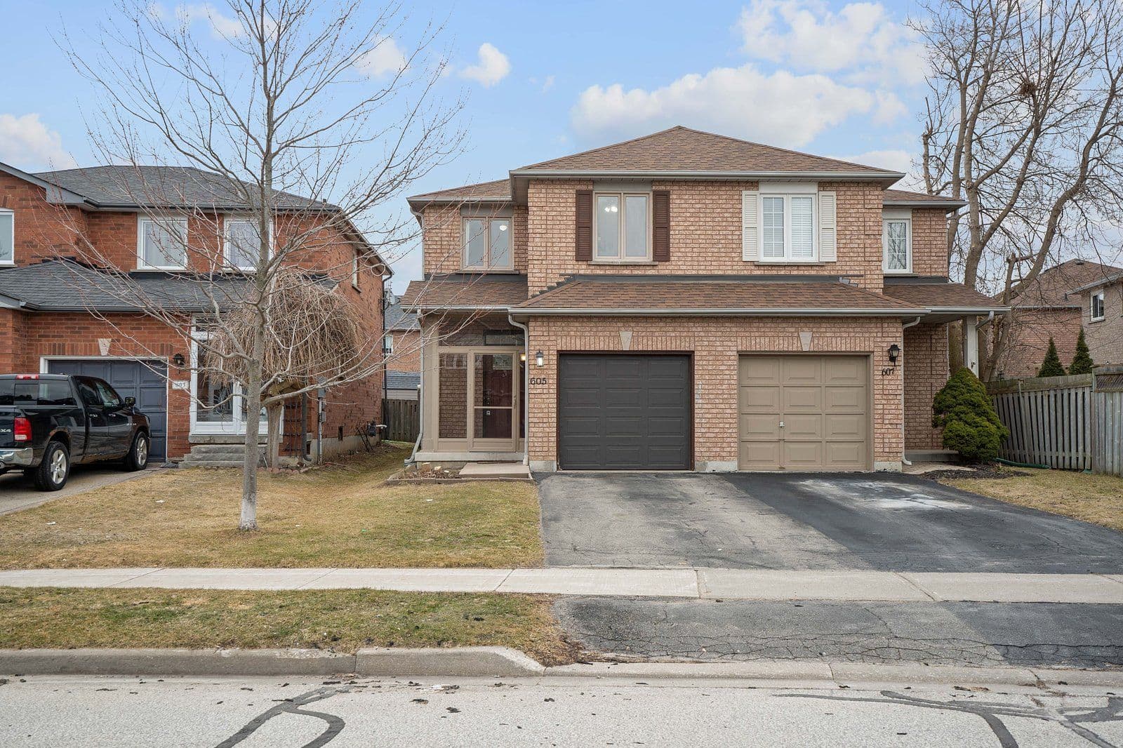 605 Skinner Avenue, Newmarket, ON L3X 2A9