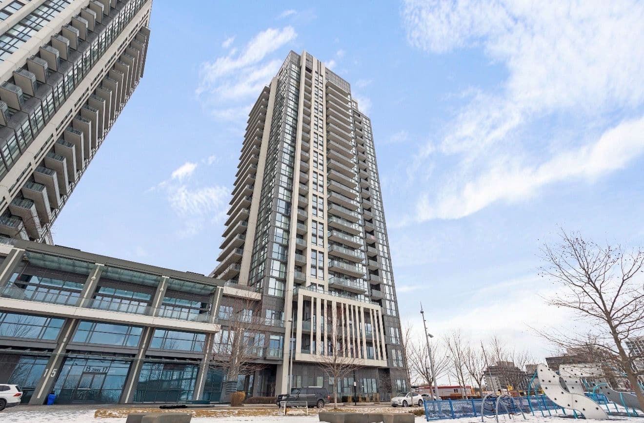 17 Zorra Street 1011, Toronto W08, ON M8Z 0C8