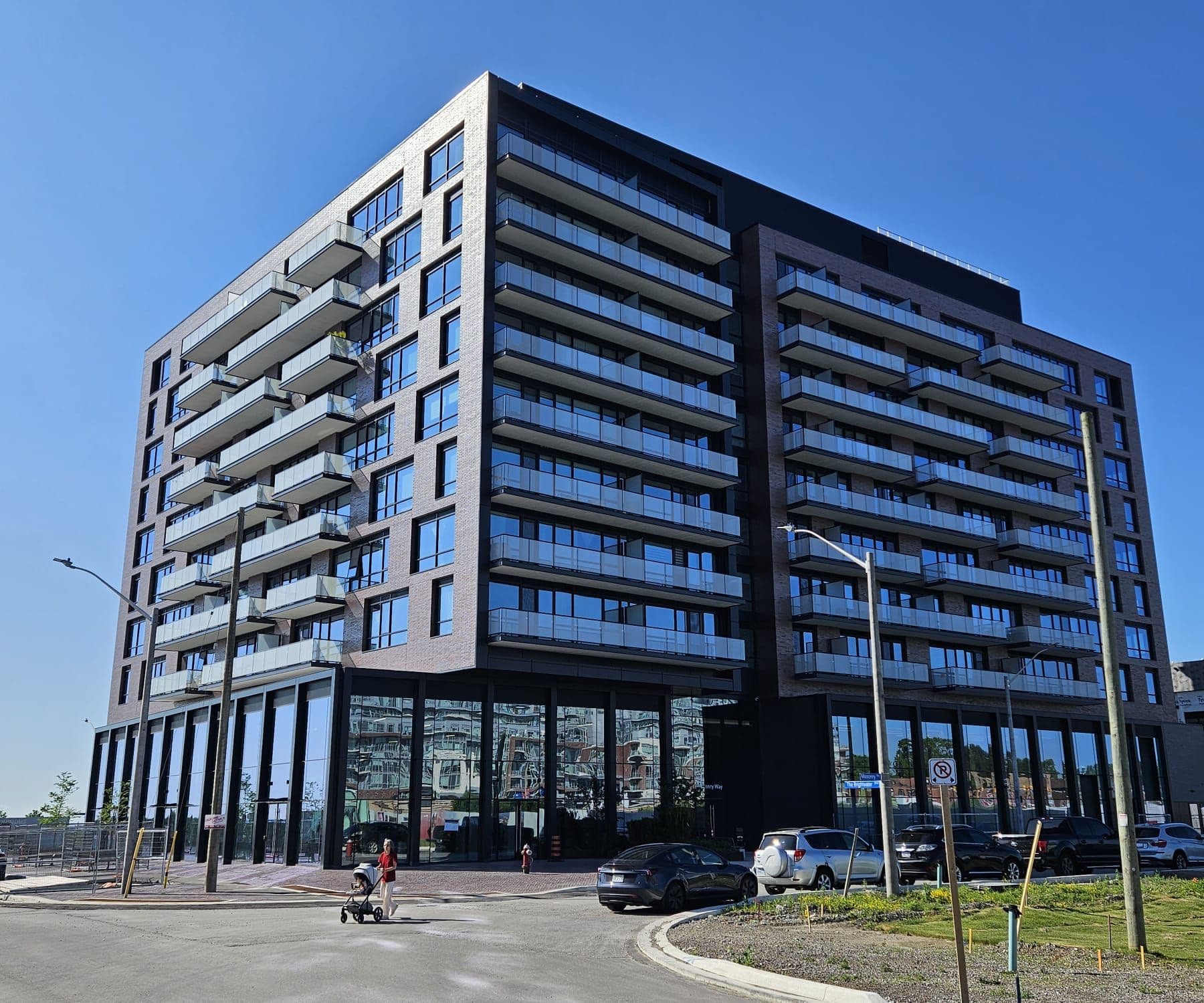 251 Masonry Way 715, Mississauga, ON L3H 0B3