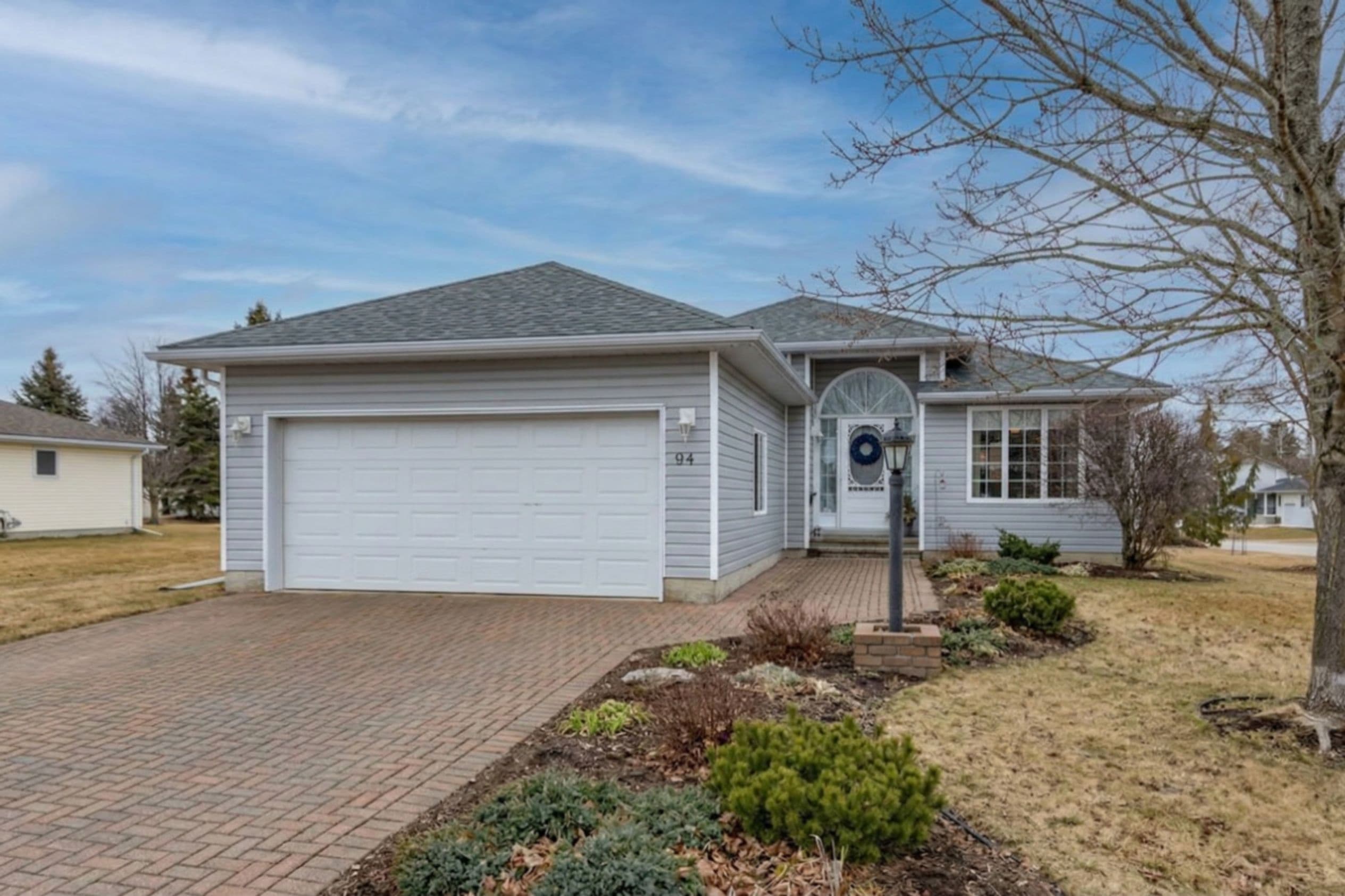 94 Sandbanks Court, Prince Edward County, ON K0K 3L0